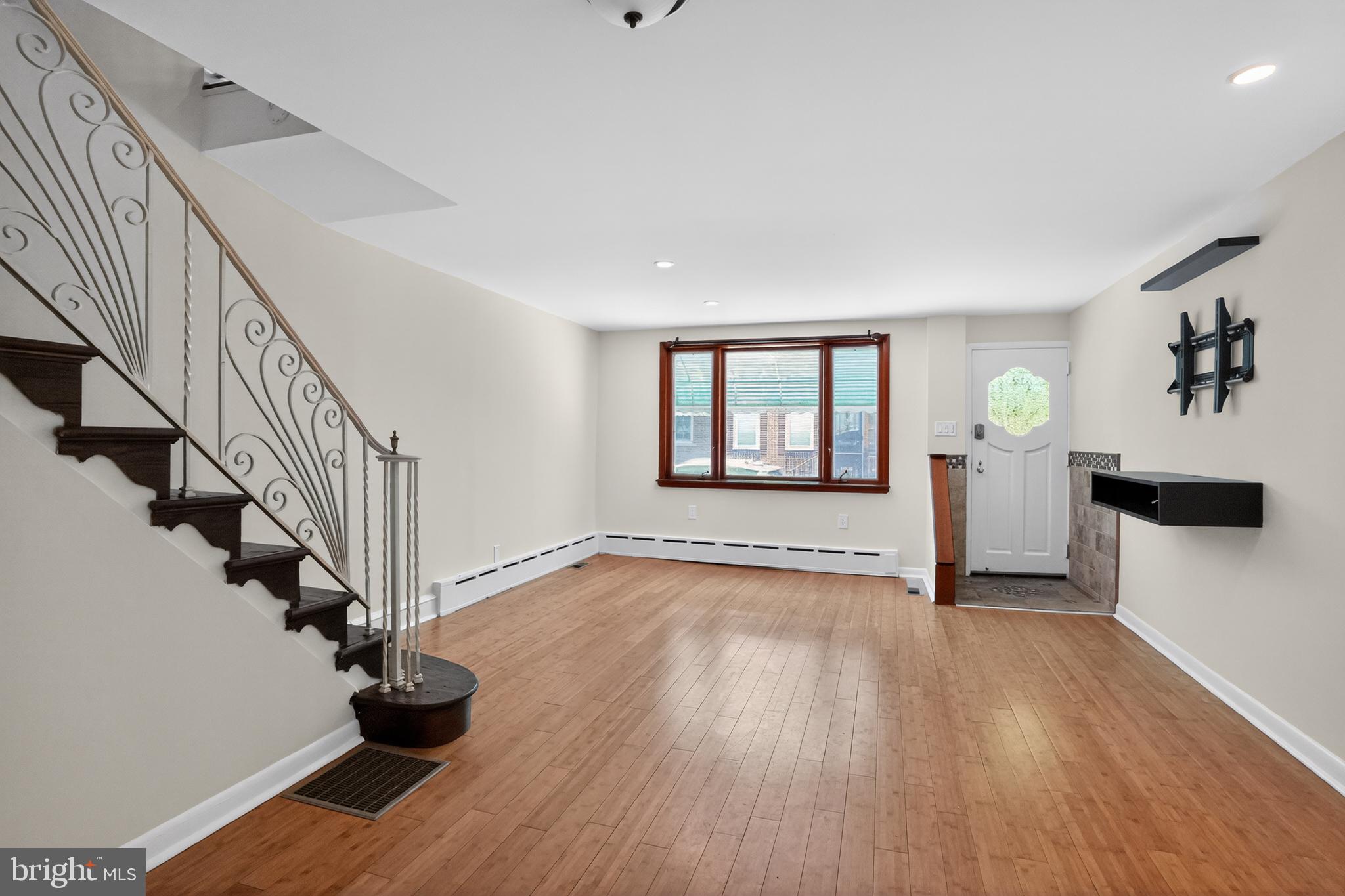PHILADELPHIA (SOUTH) - Residential
