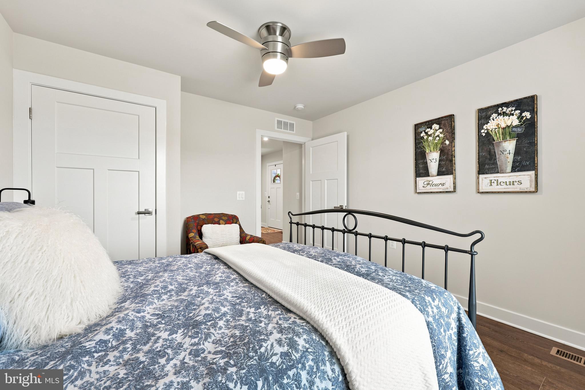 CARDINAL POINTE - Residential