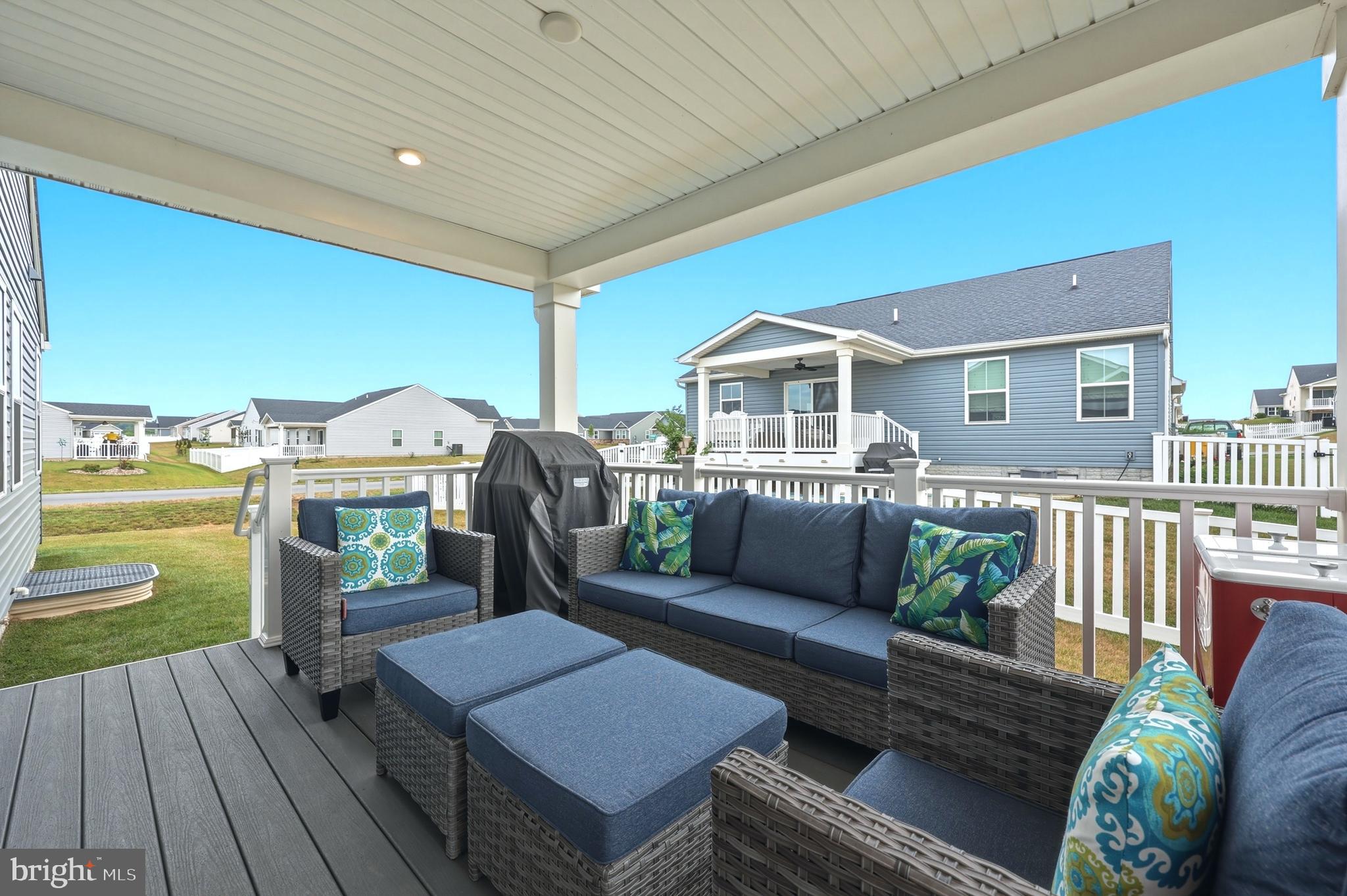 CARDINAL POINTE - Residential