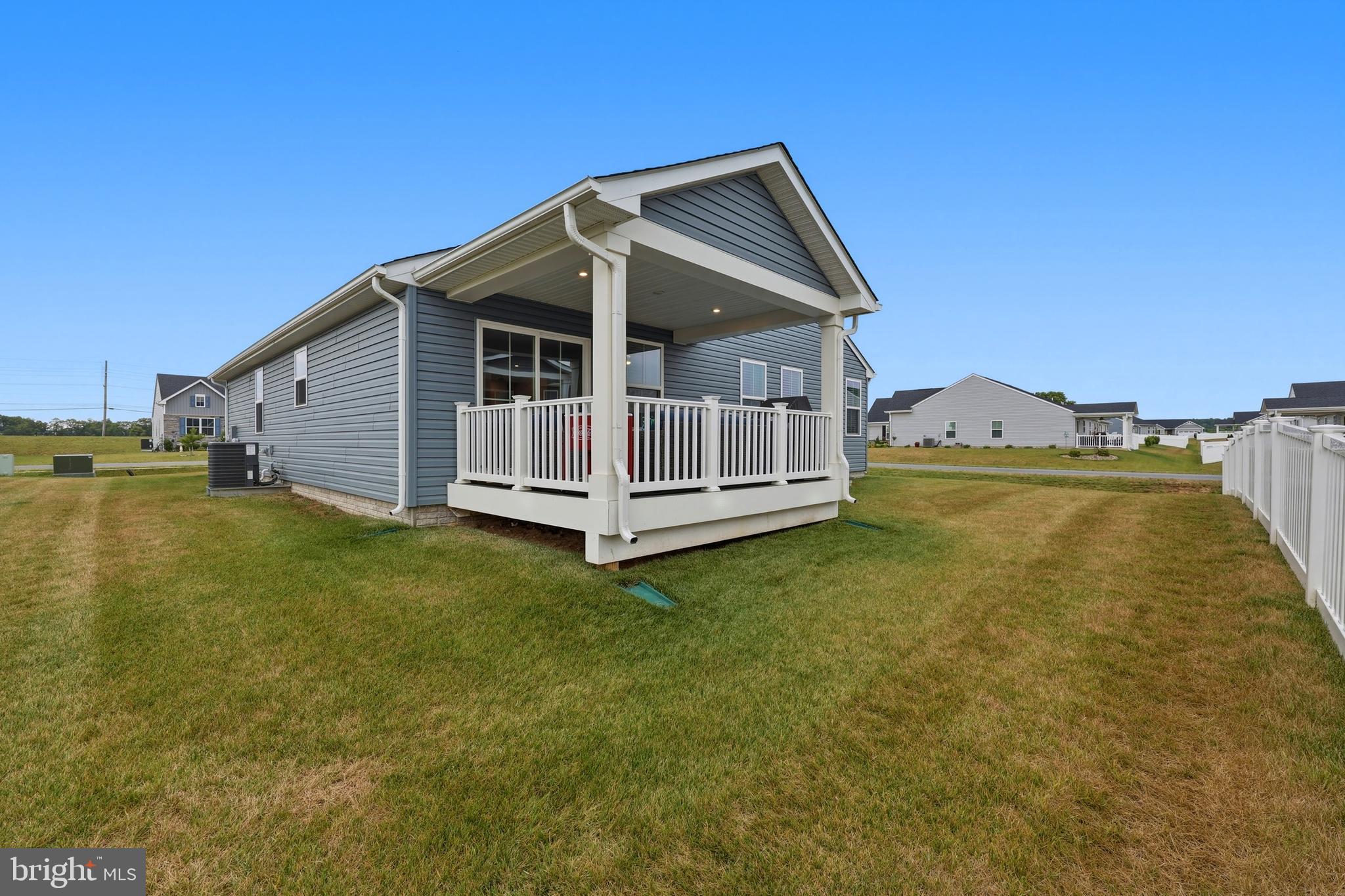 CARDINAL POINTE - Residential