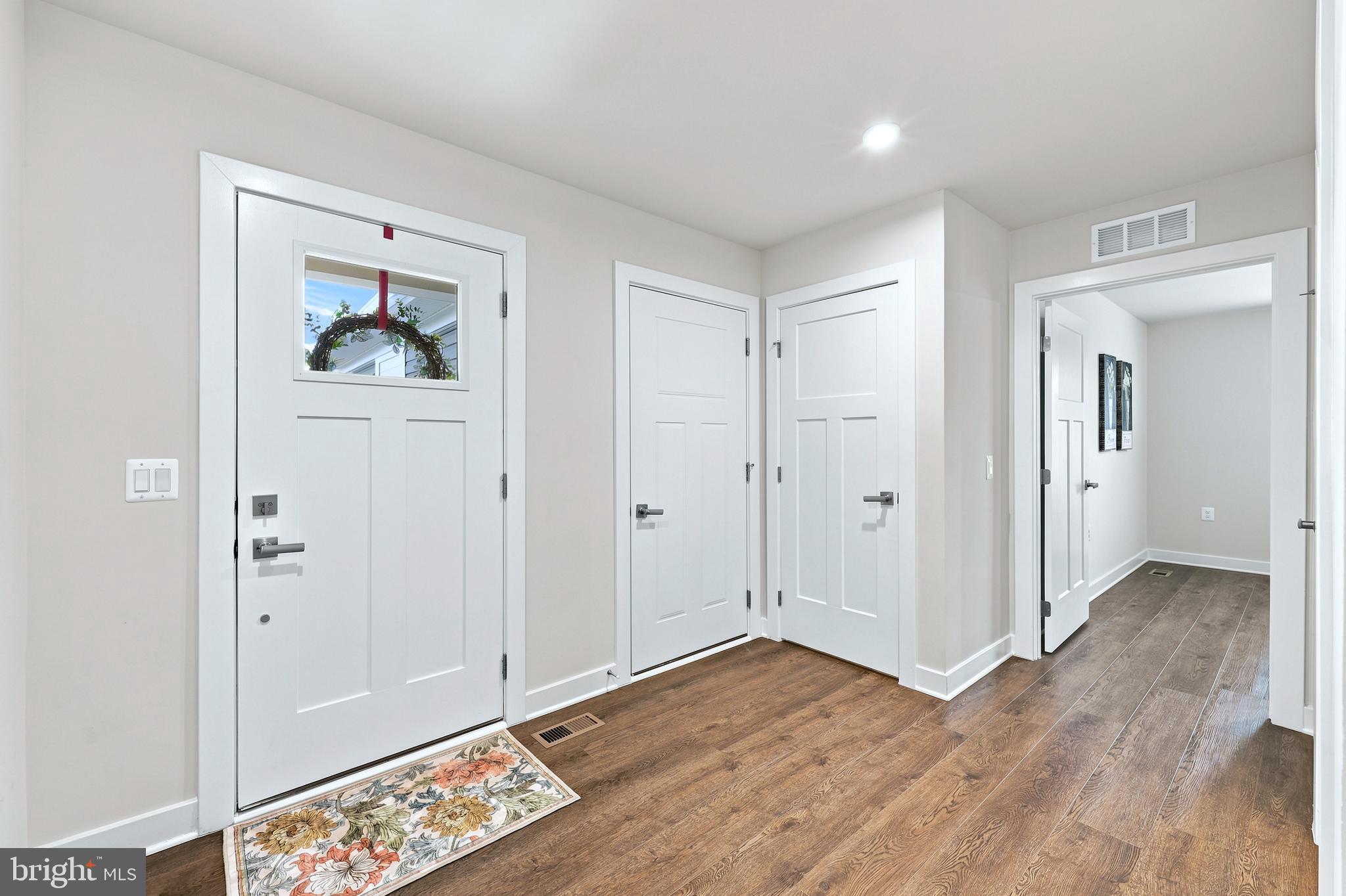 CARDINAL POINTE - Residential