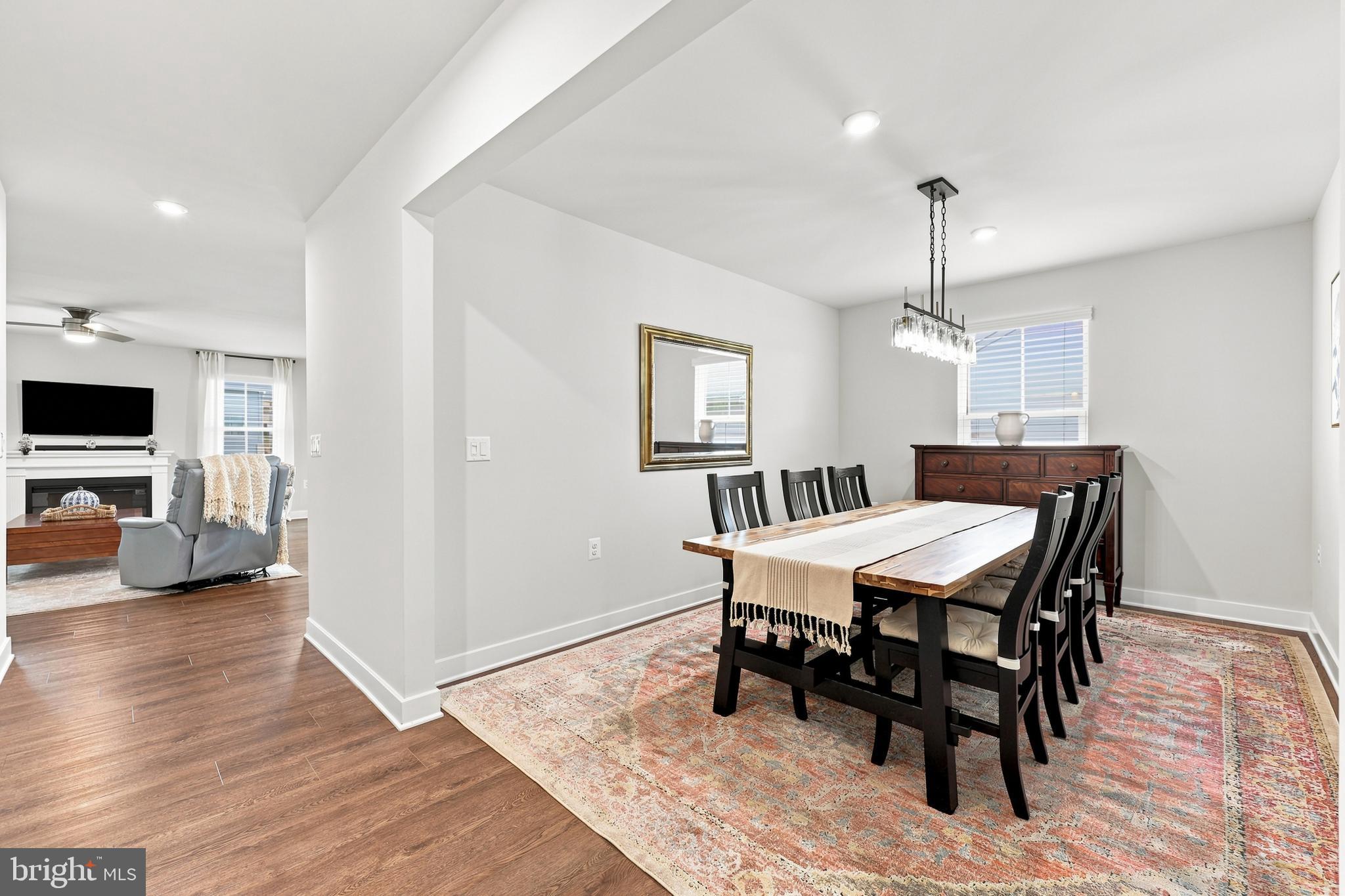 CARDINAL POINTE - Residential
