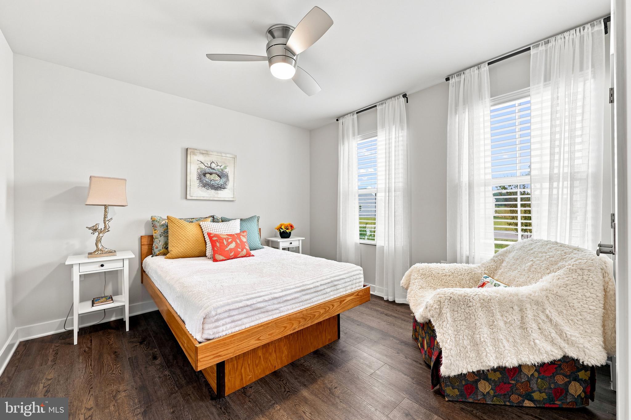 CARDINAL POINTE - Residential