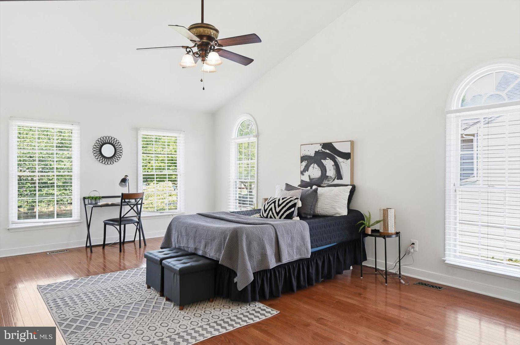 CEDARSIDE FARM - Residential