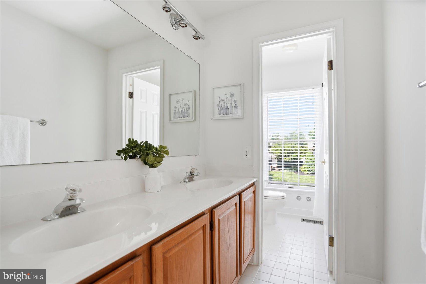 CEDARSIDE FARM - Residential