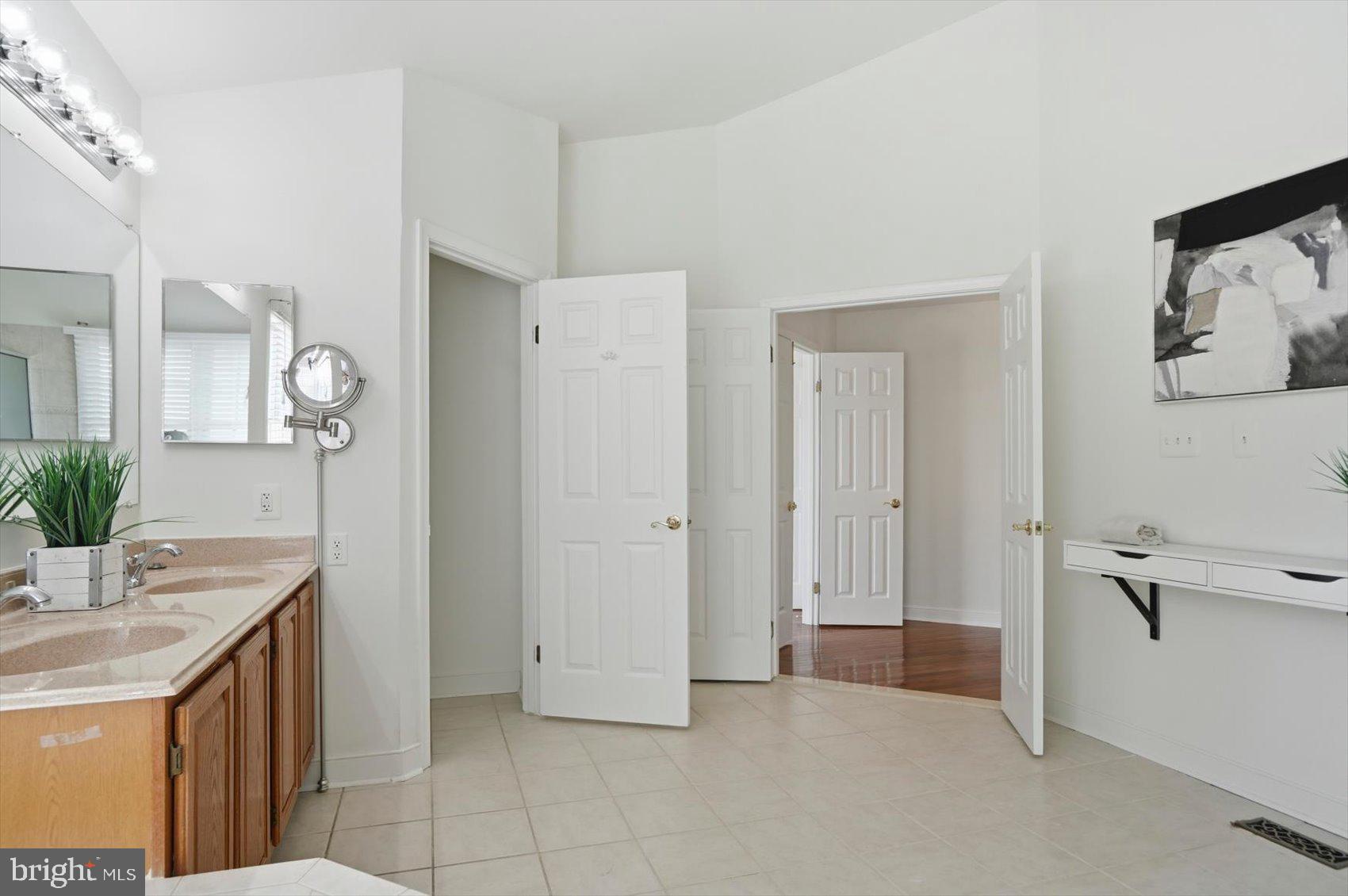 CEDARSIDE FARM - Residential