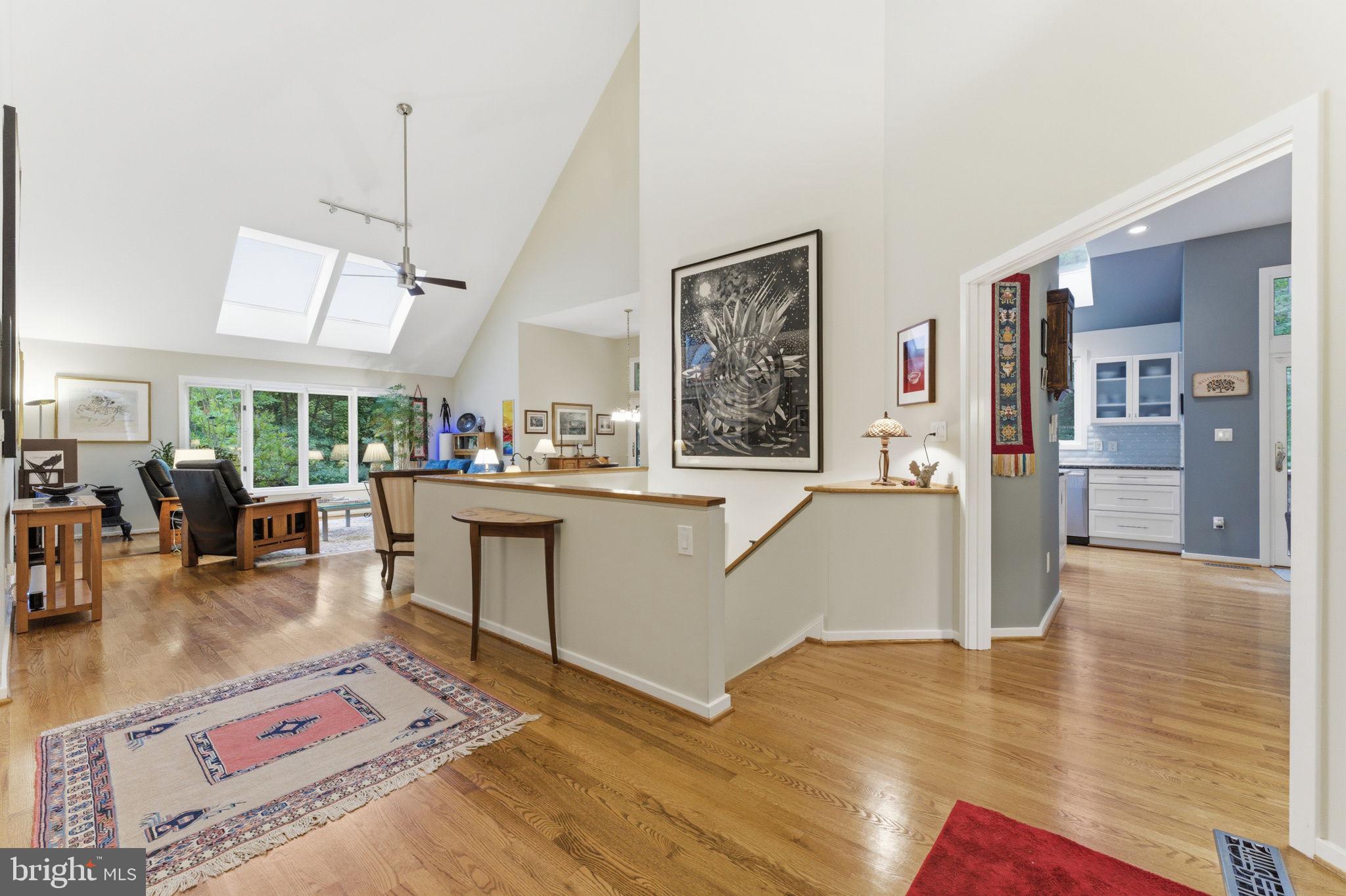 RESTON - Residential