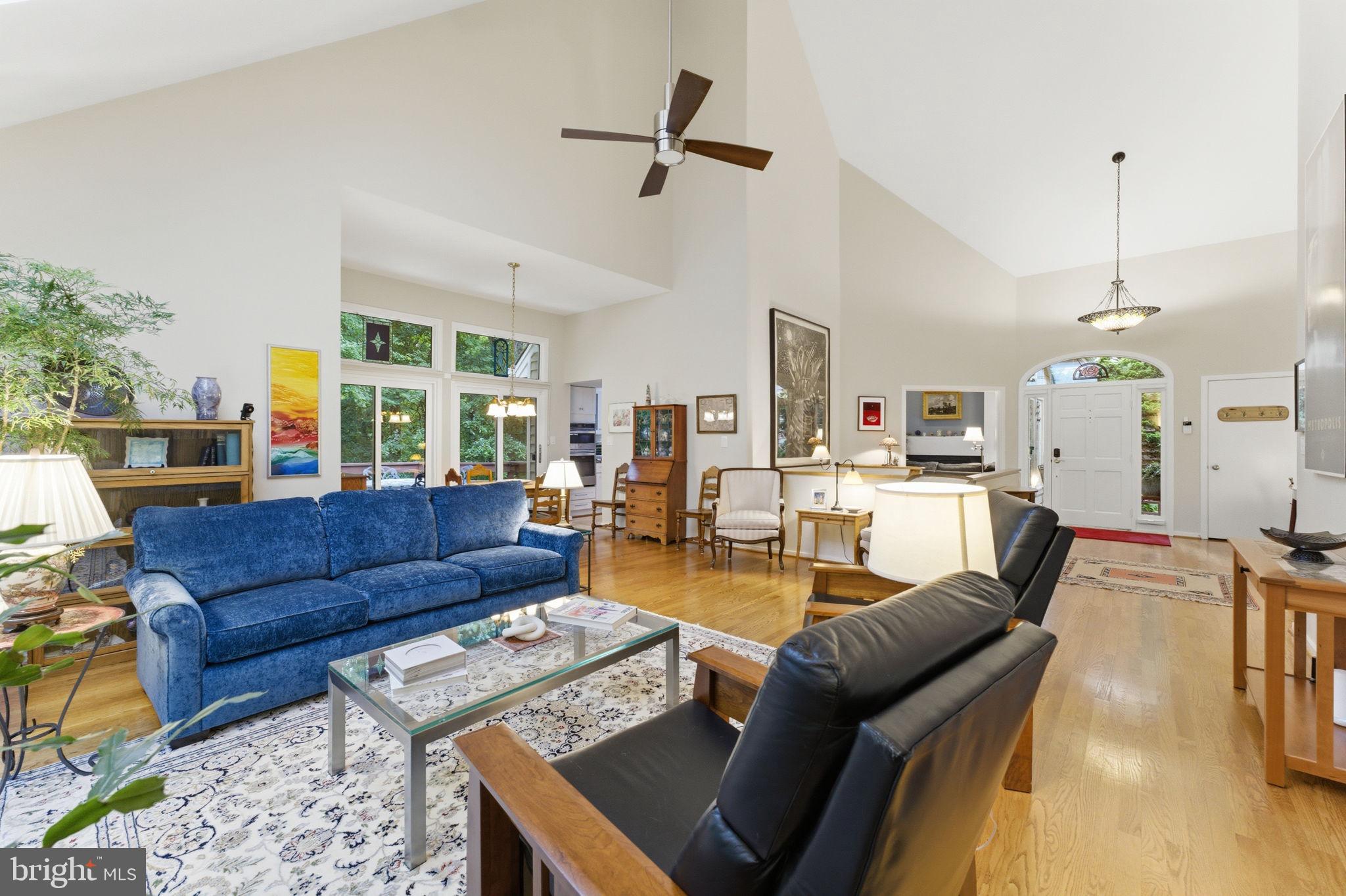 RESTON - Residential