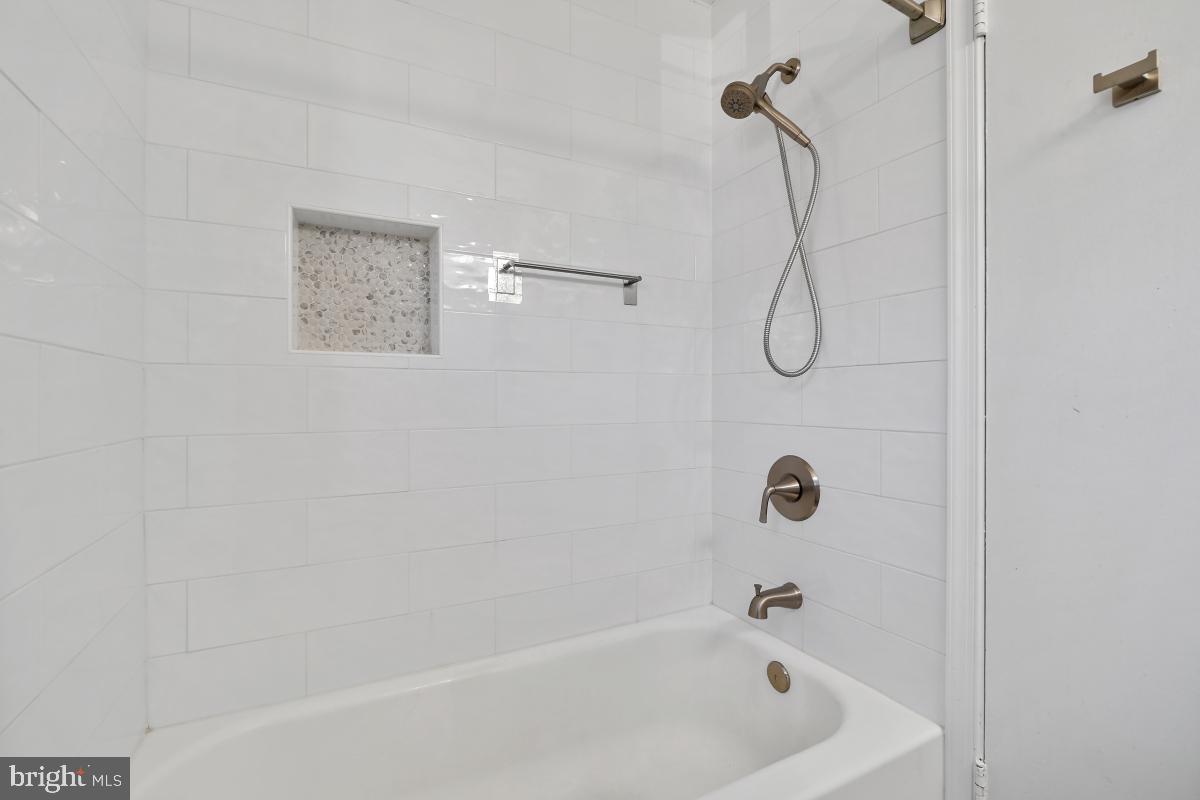 ARDMORE - Residential