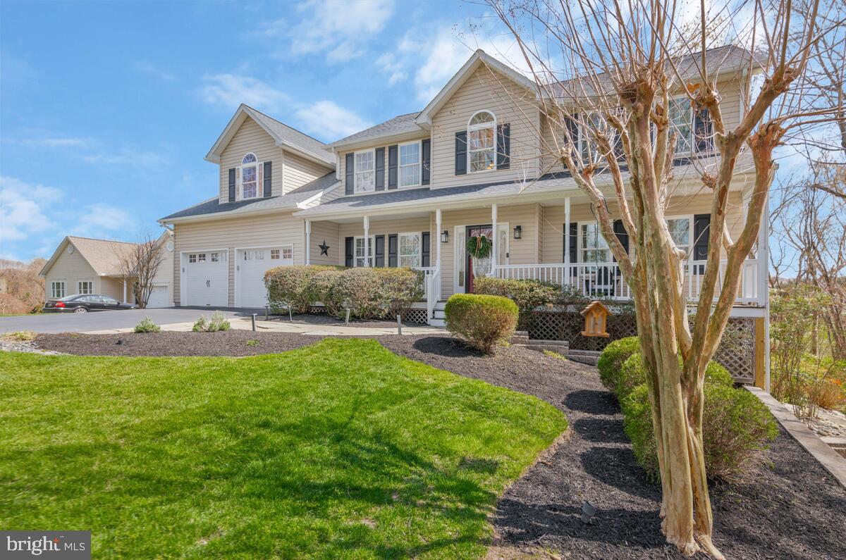 CROSS POINT - Residential