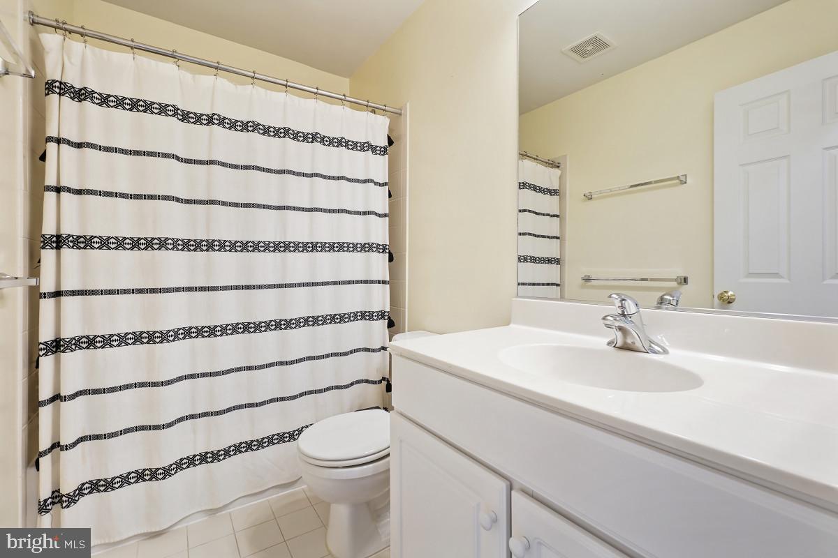 WHEATON HILLS - Residential