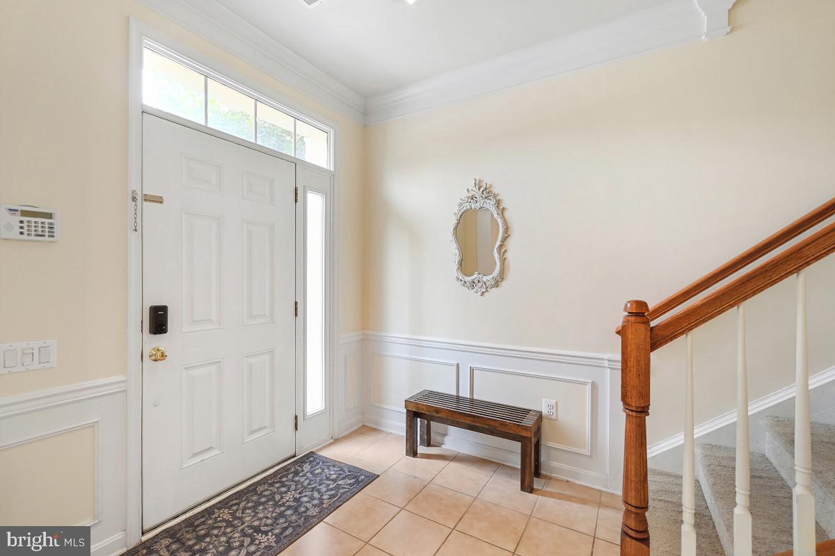 WHEATON HILLS - Residential