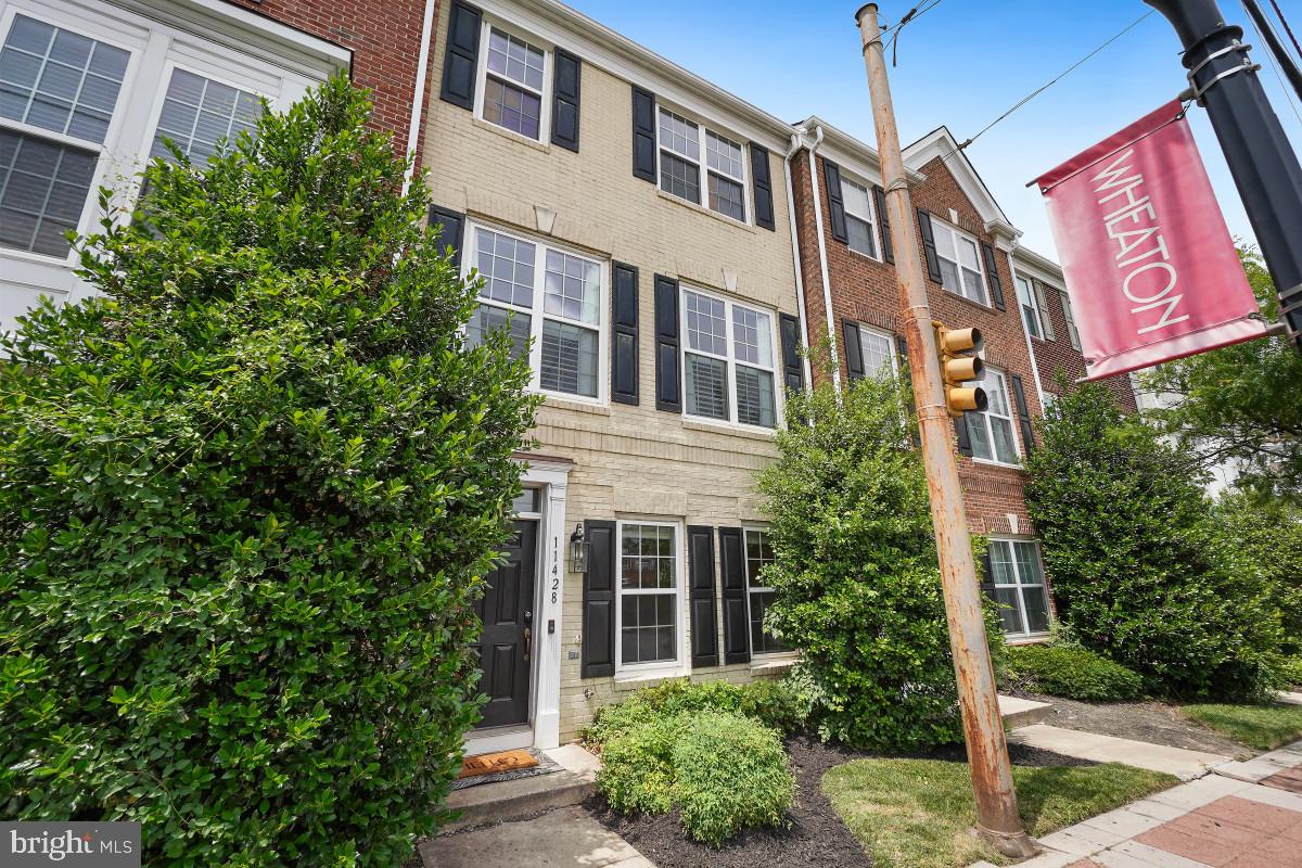 WHEATON HILLS - Residential