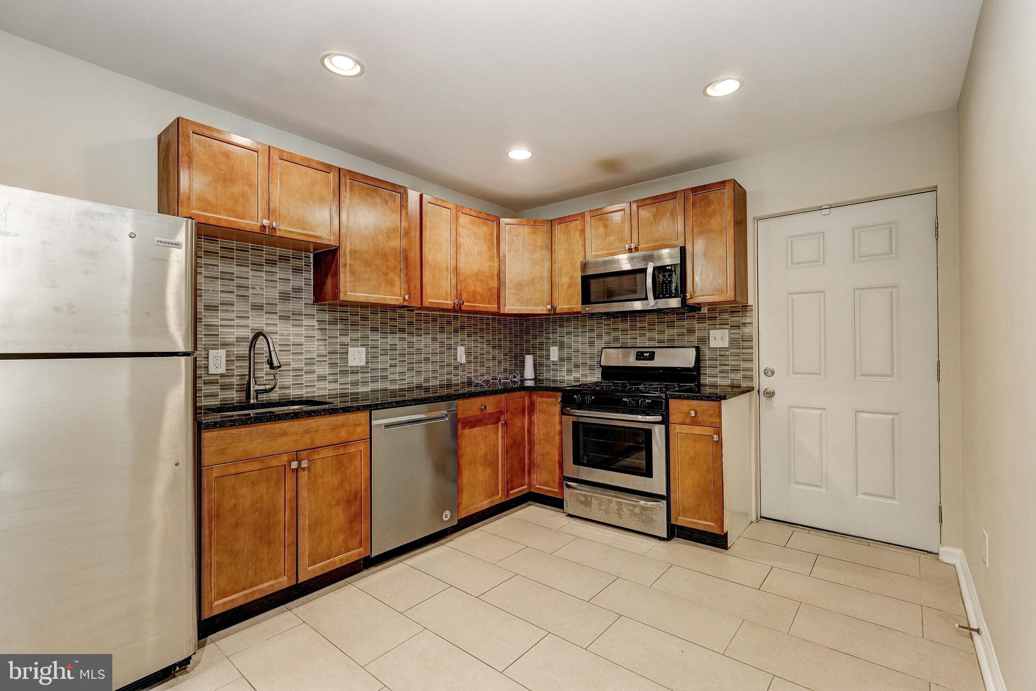 REMINGTON HISTORIC DISTRICT - Residential Lease