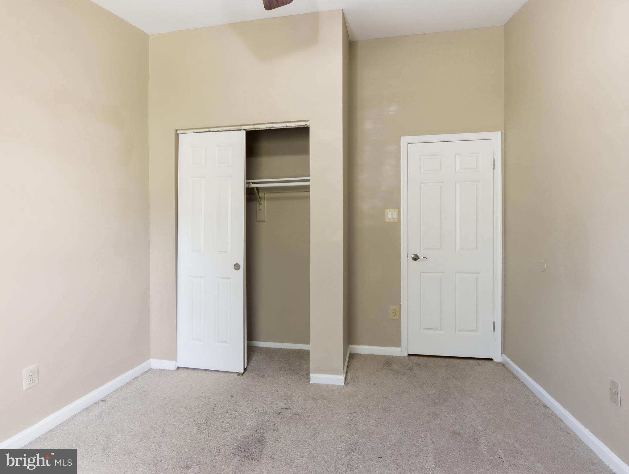 COURTLAND WOODS - Residential
