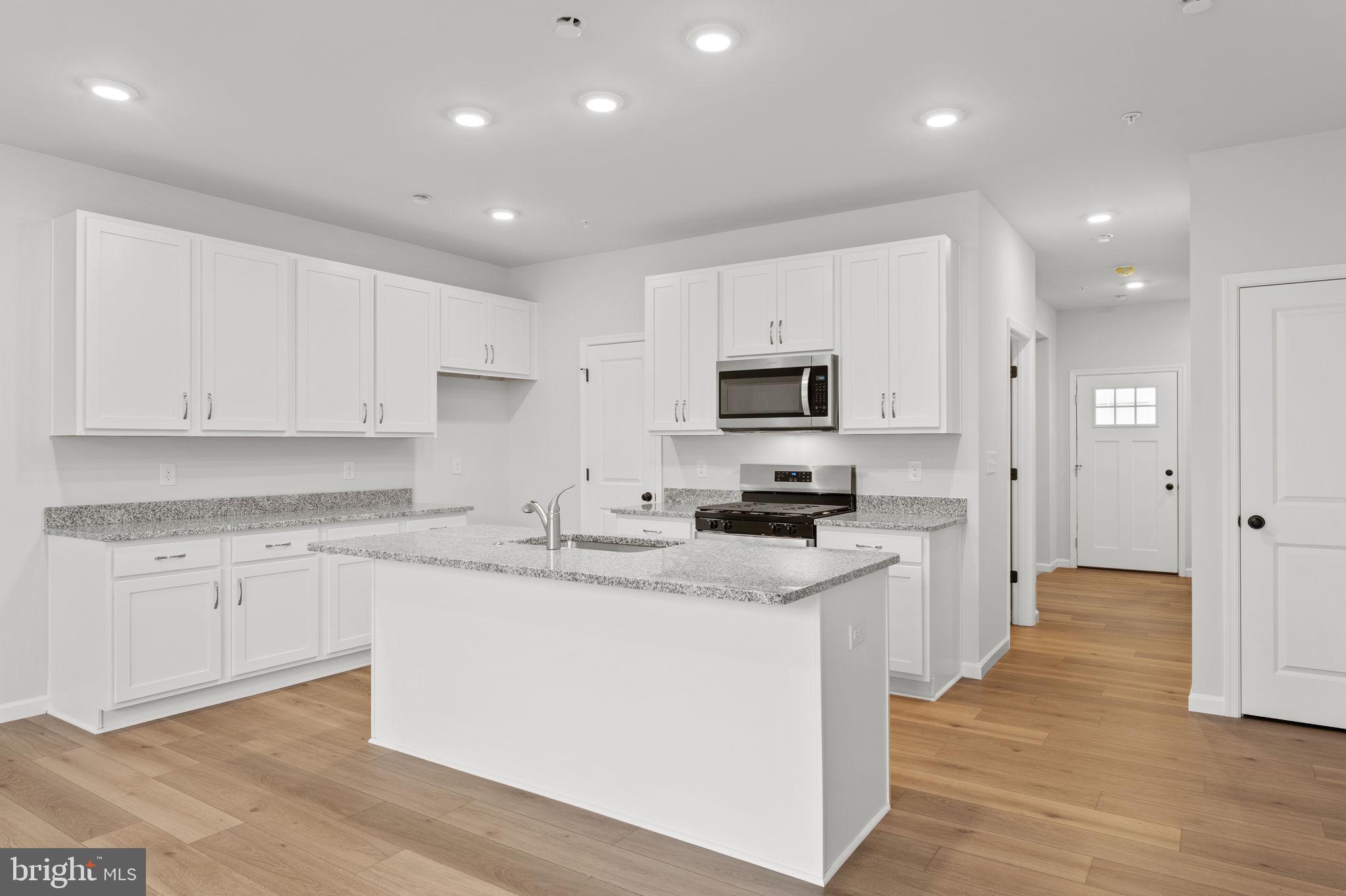 PERRY MILL - Residential