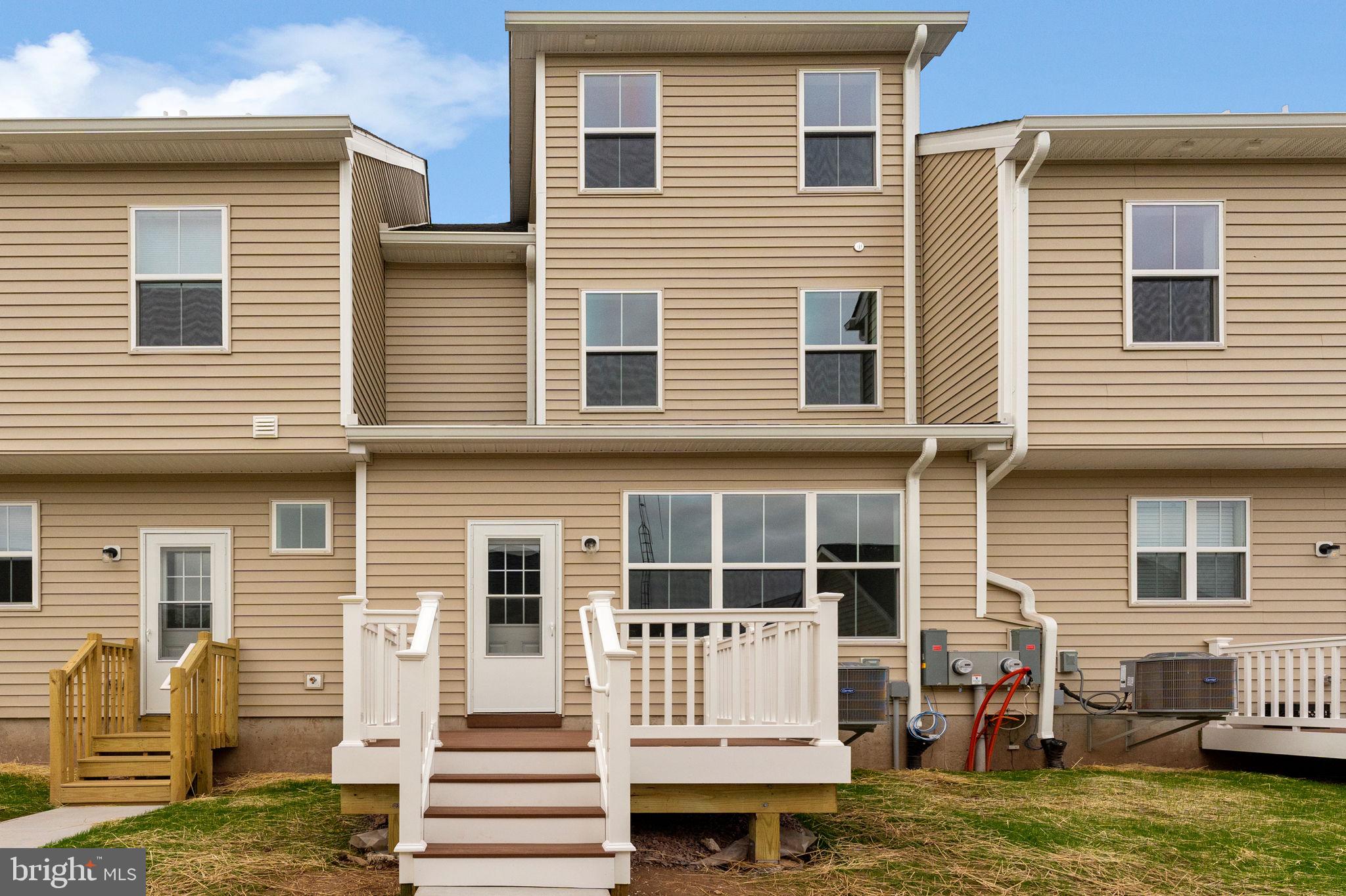 PERRY MILL - Residential