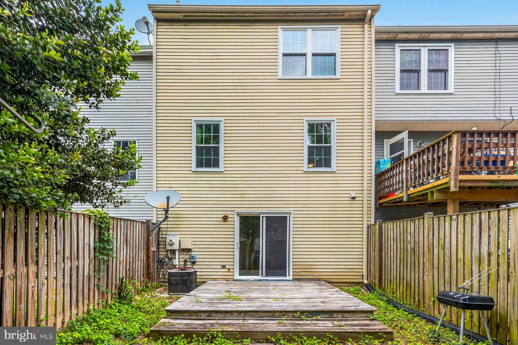 GUNNERS LAKE VILLAGE - Residential