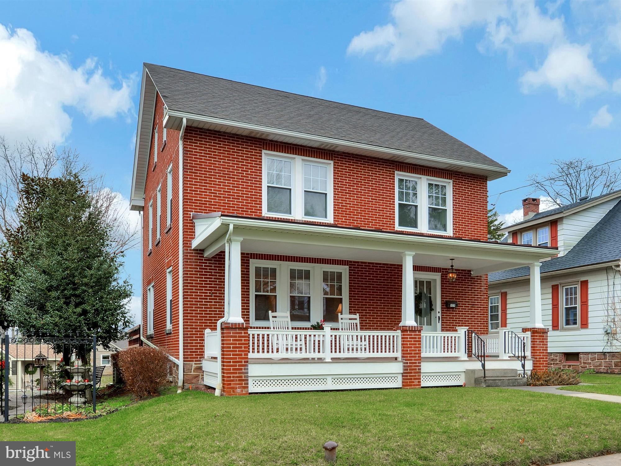 NEW HOLLAND - Residential