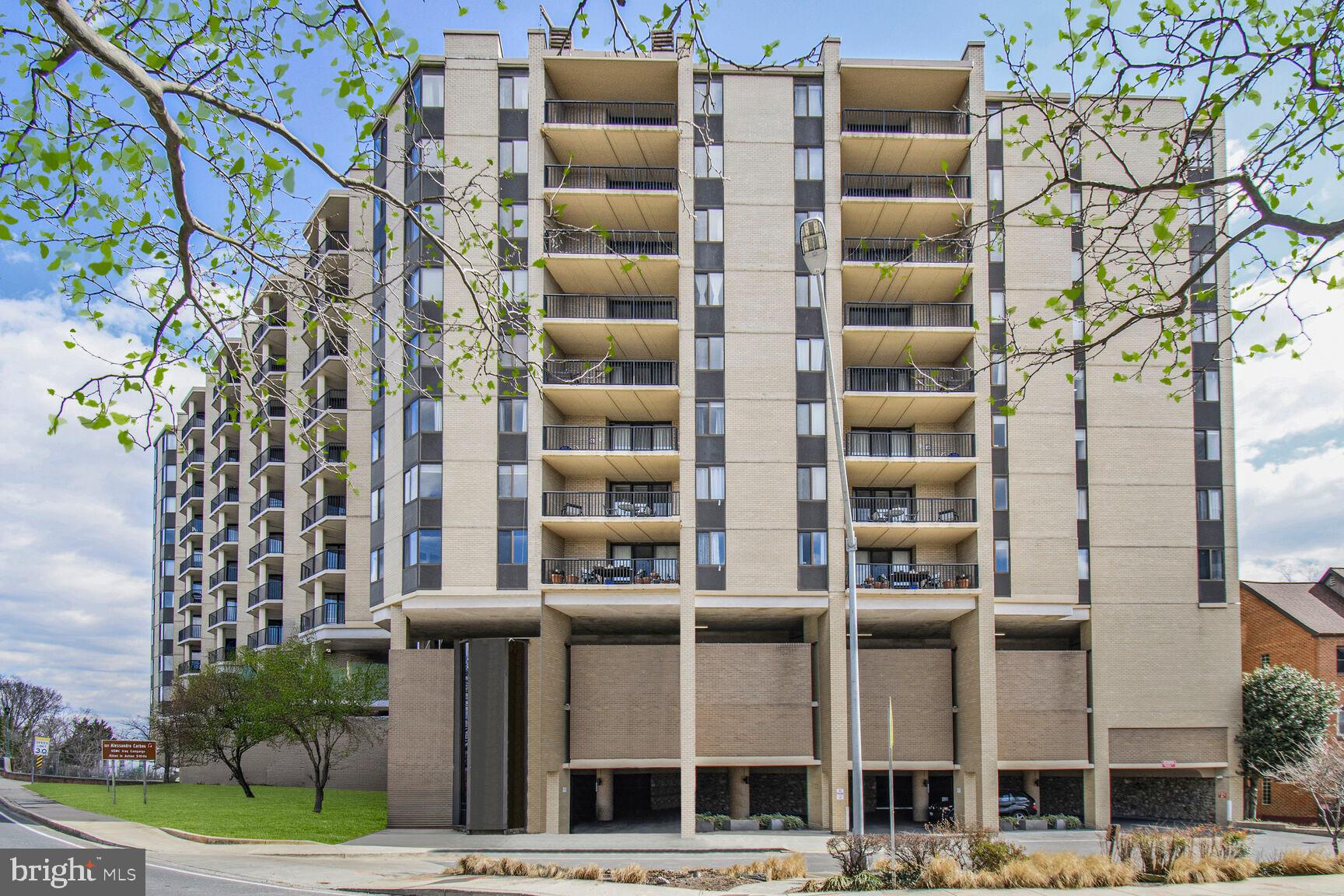 RIVIERA OF CHEVY CHASE - Land