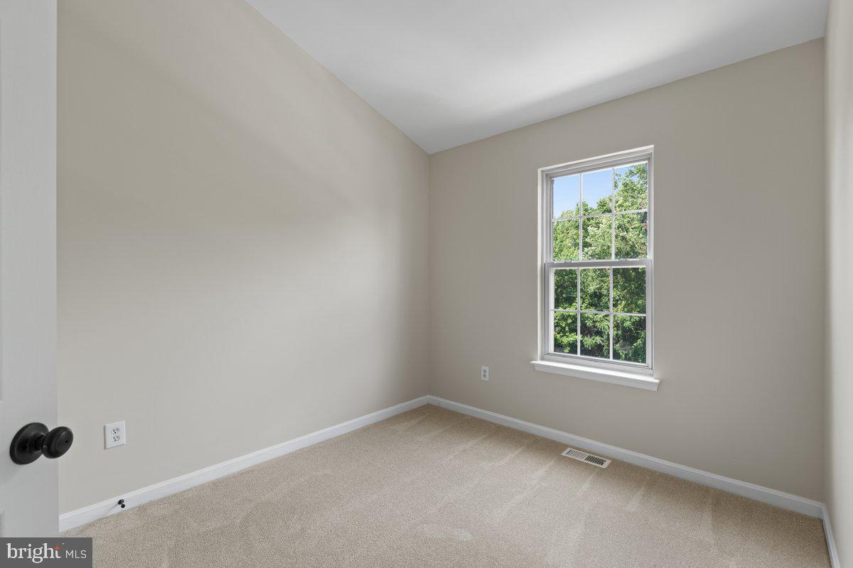 CHAPLINE PLACE - Residential