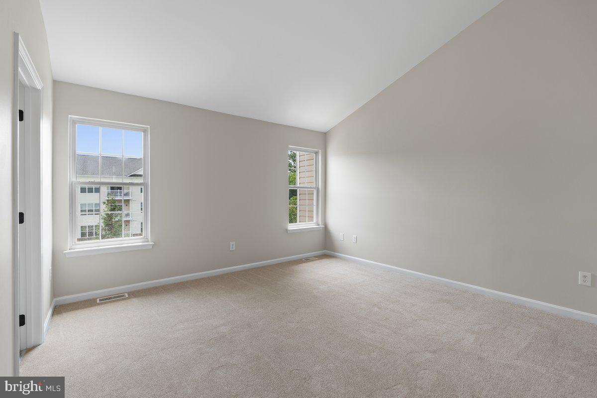 CHAPLINE PLACE - Residential
