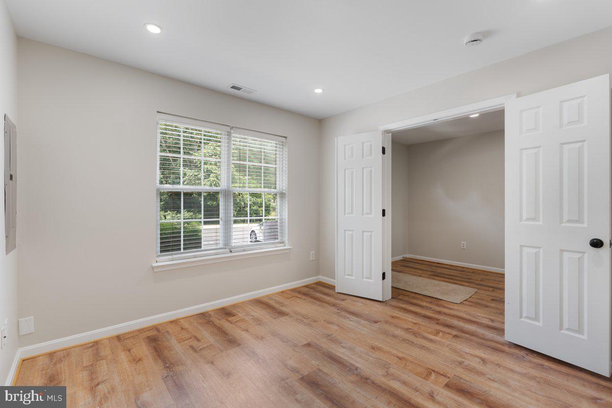 CHAPLINE PLACE - Residential