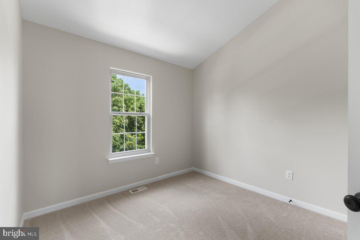 CHAPLINE PLACE - Residential