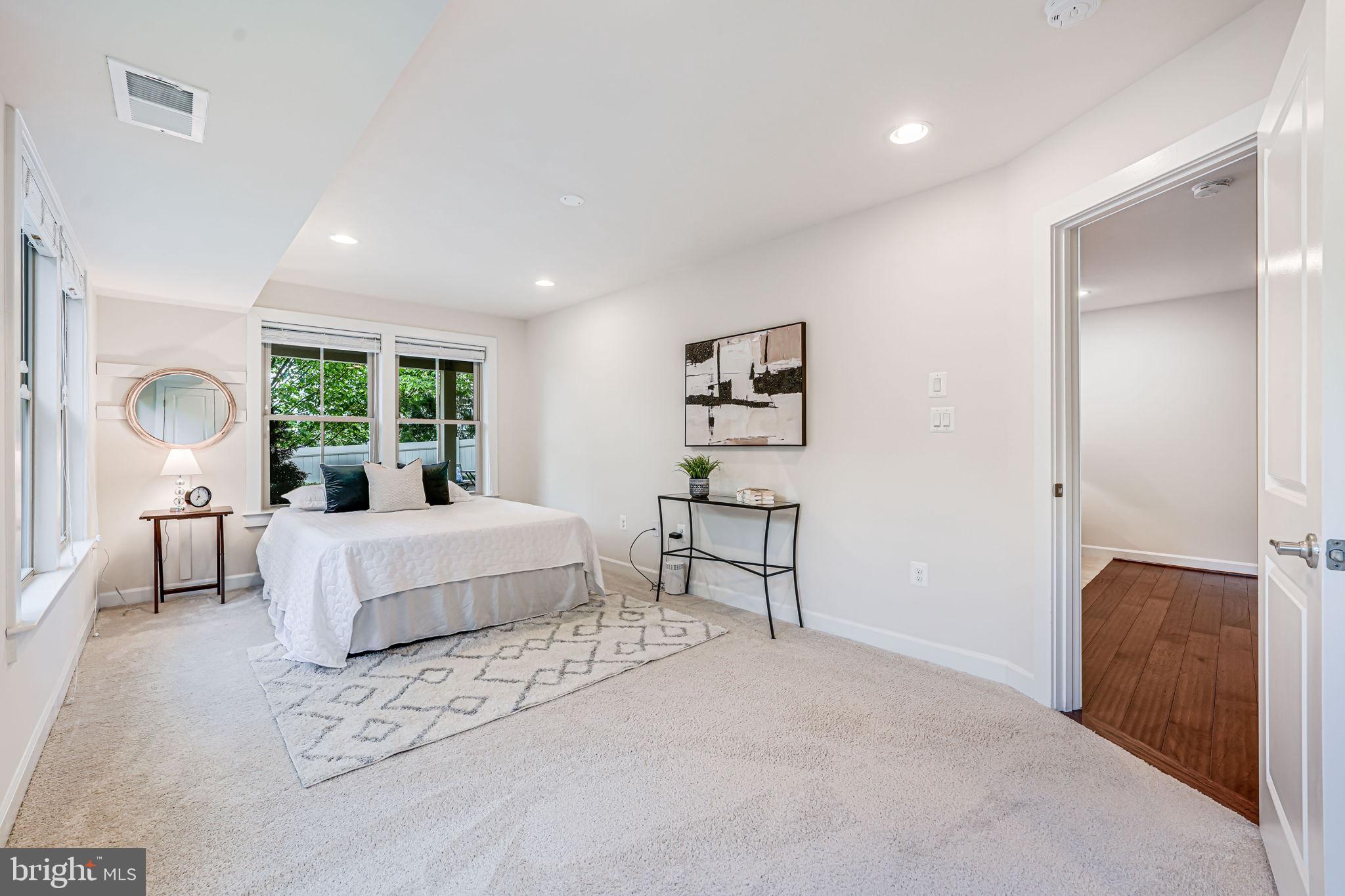 CHESTNUT PLACE - Residential