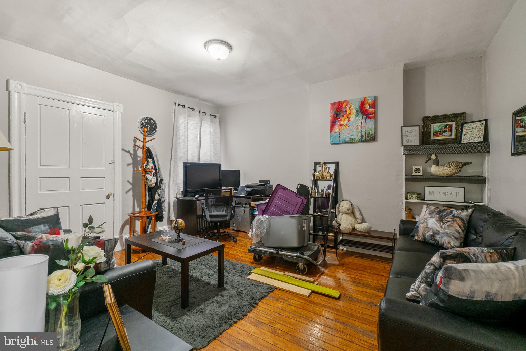 CHARLES VILLAGE - Residential Income