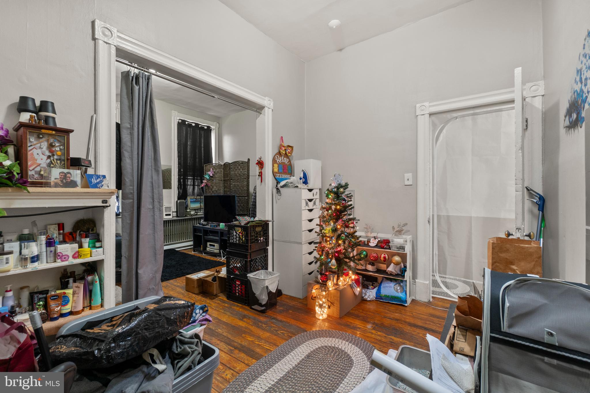 CHARLES VILLAGE - Residential Income