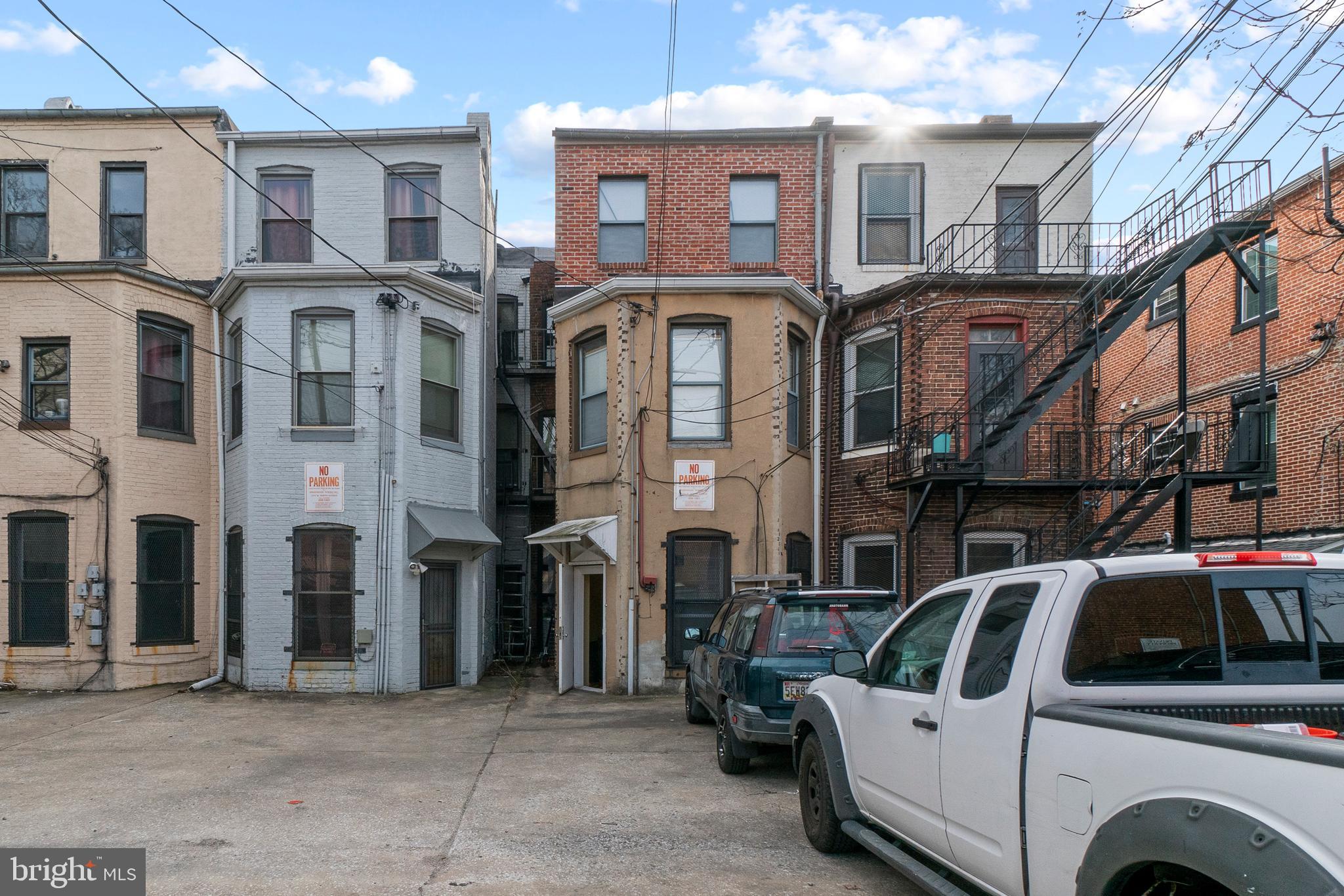 CHARLES VILLAGE - Residential Income