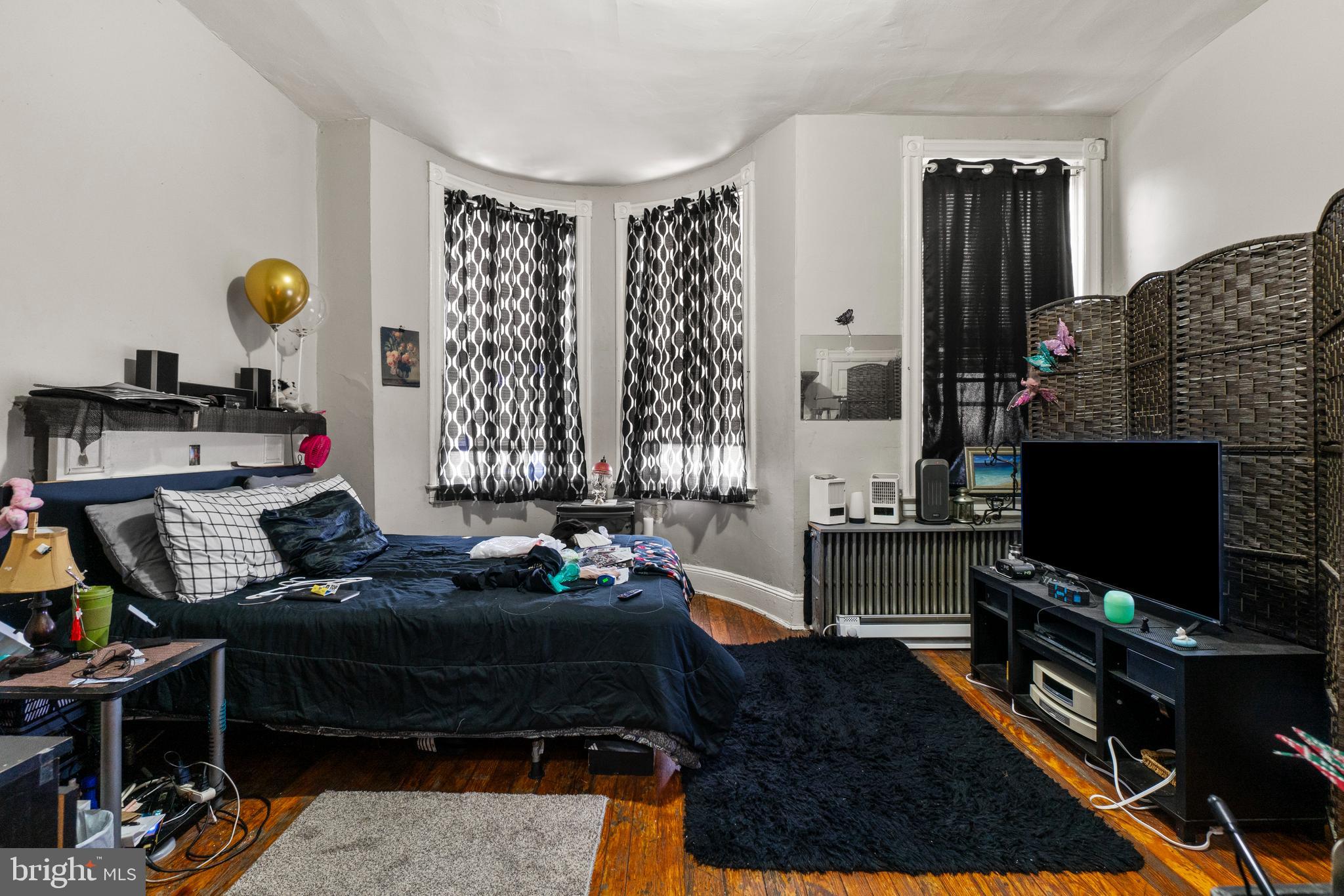 CHARLES VILLAGE - Residential Income