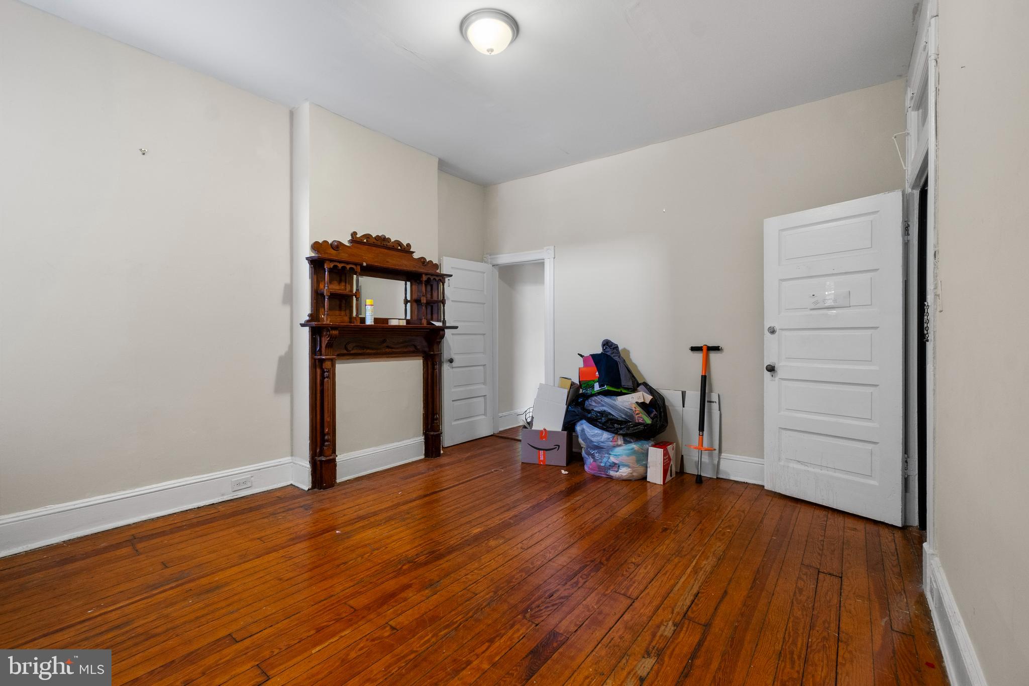 CHARLES VILLAGE - Residential Income