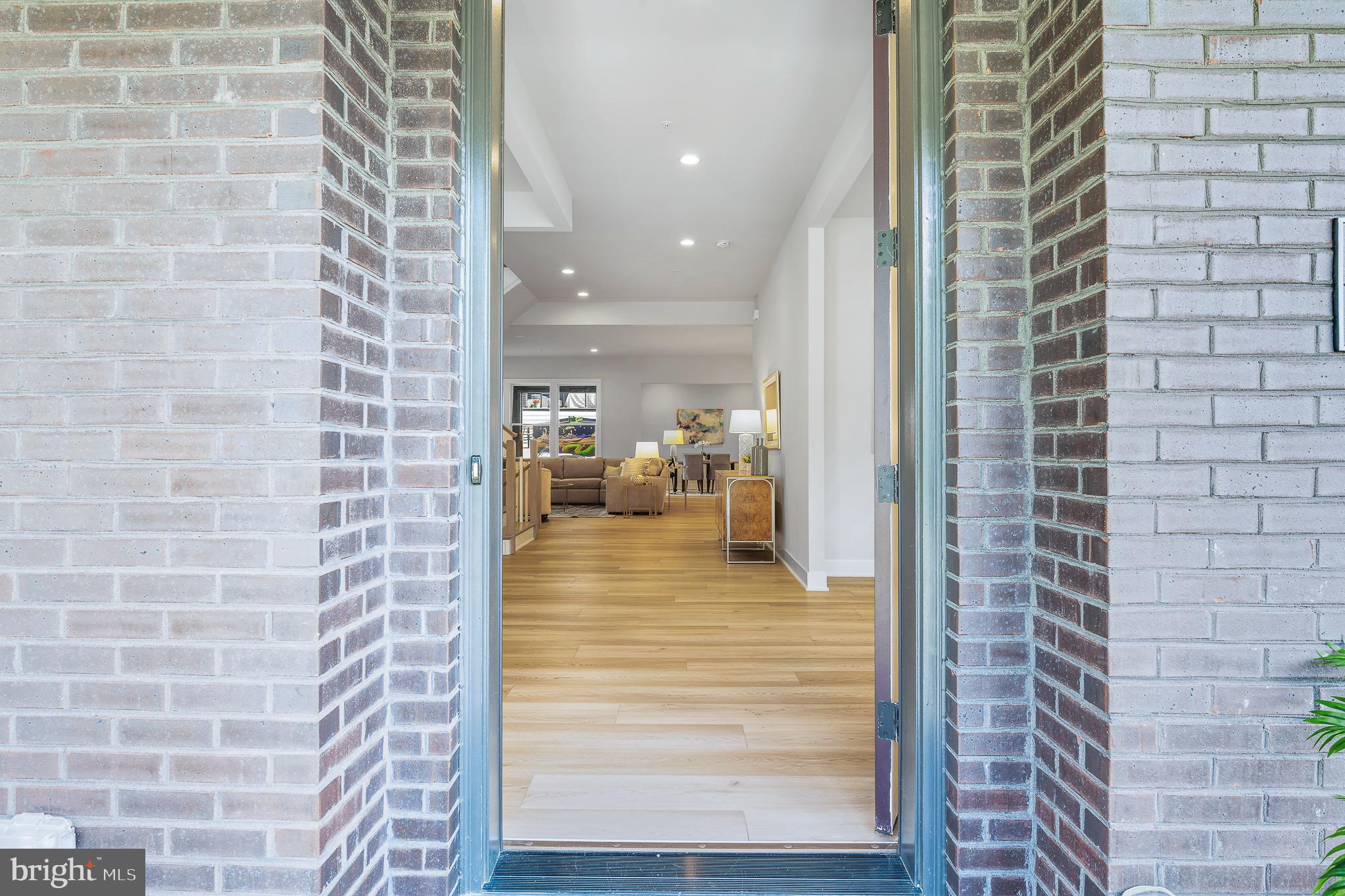 AMALYN - Residential