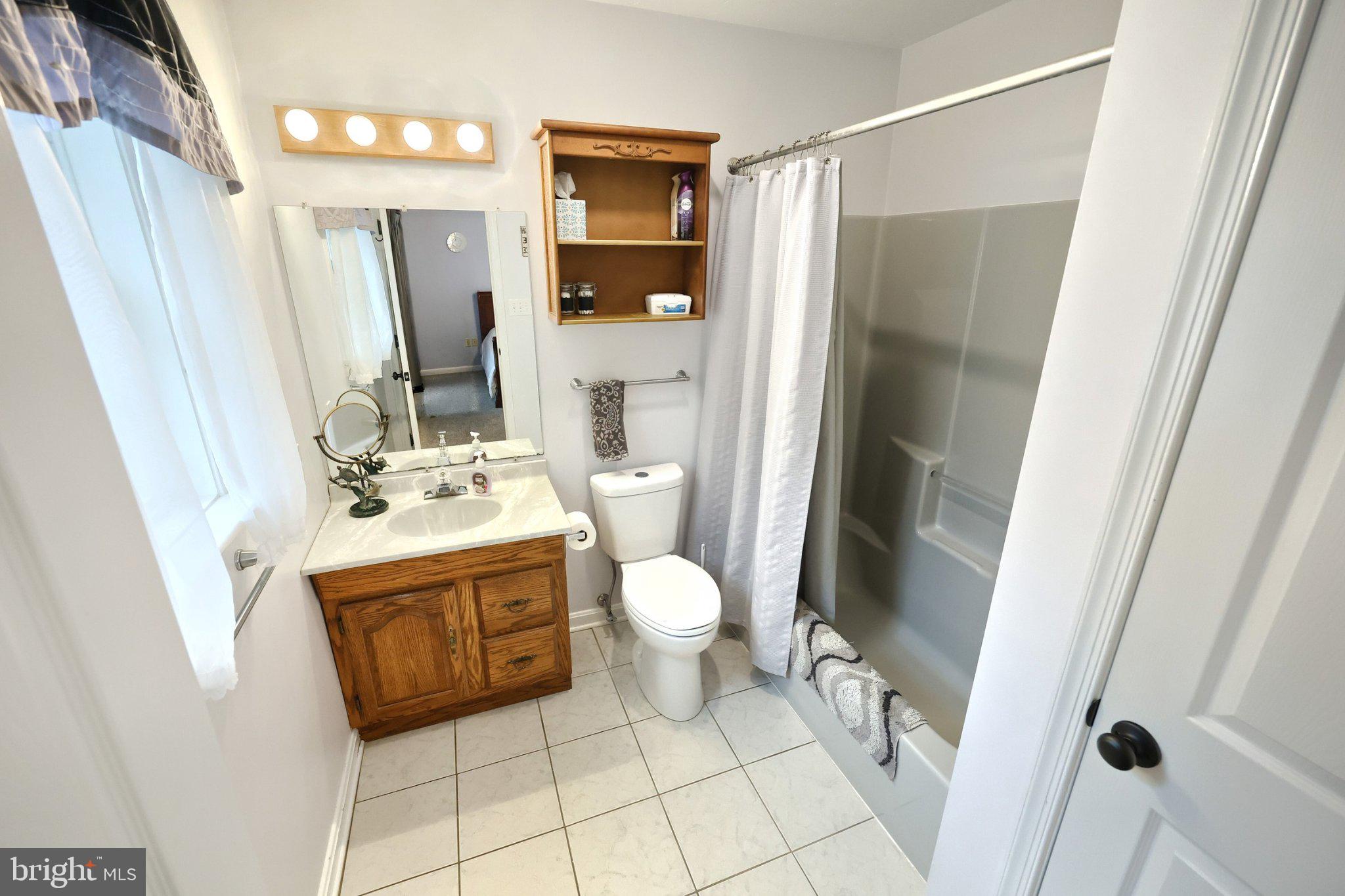 MEADOWVIEW ESTATES - Residential