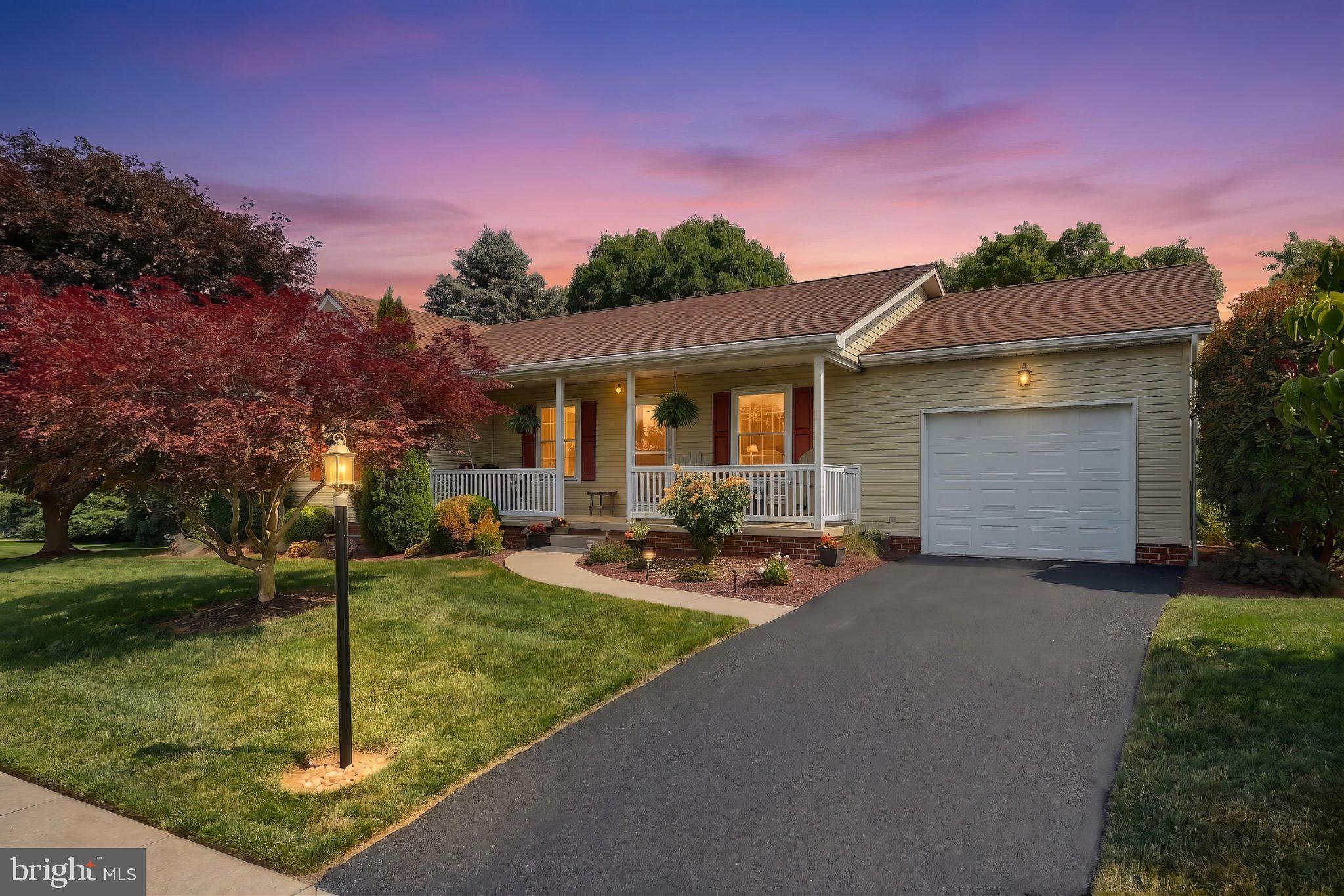 MEADOWVIEW ESTATES - Residential