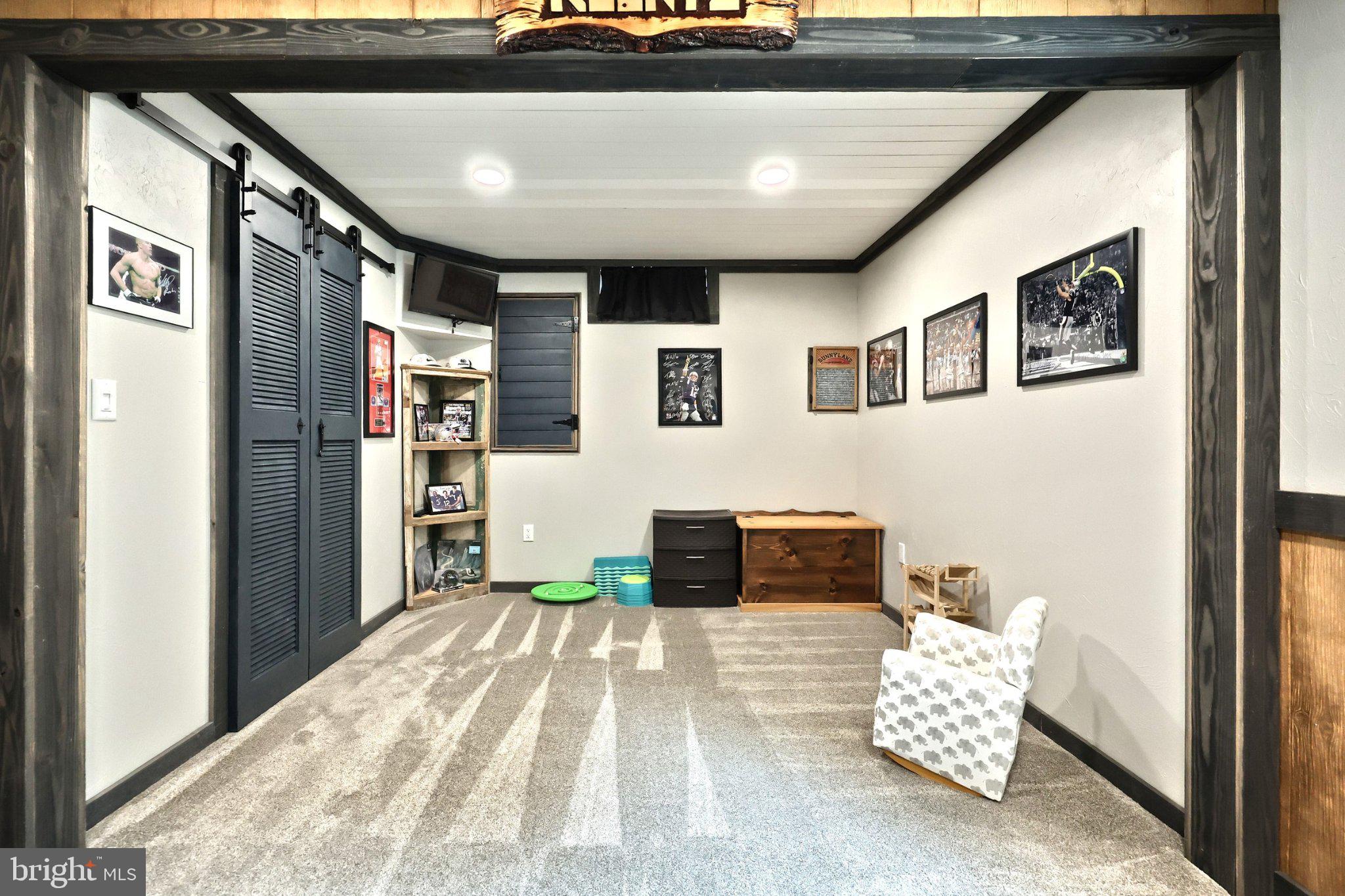 MEADOWVIEW ESTATES - Residential