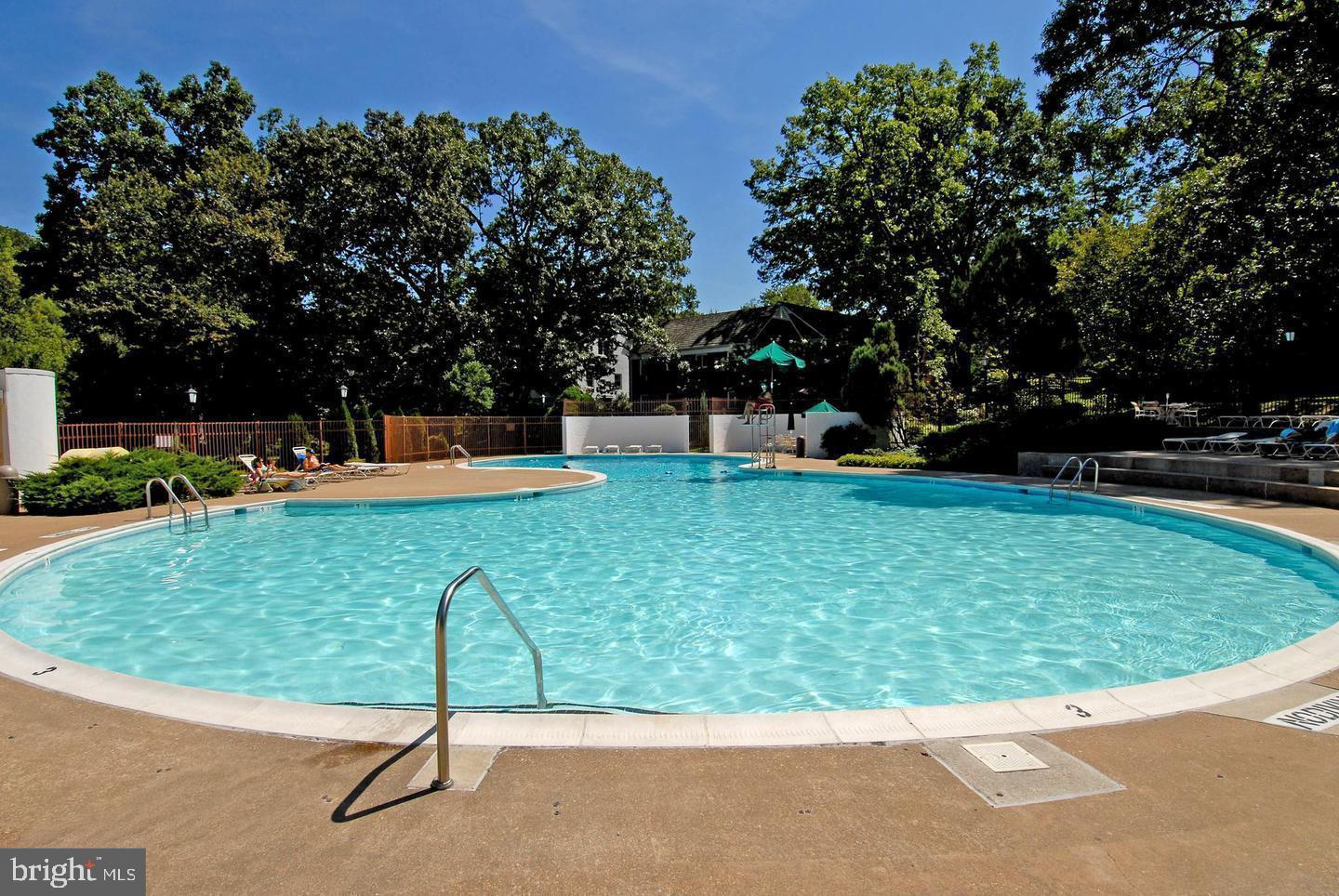 PARKFAIRFAX - Residential Lease