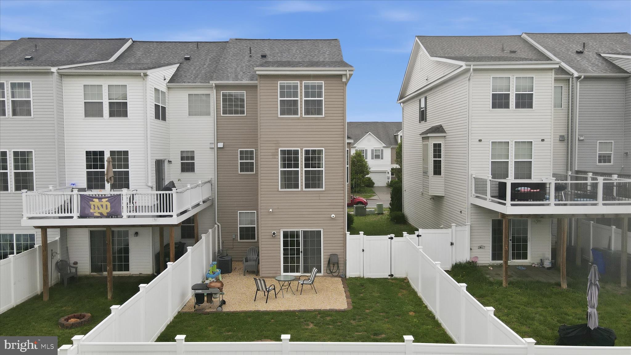 COLLEGIATE ACRES - Residential