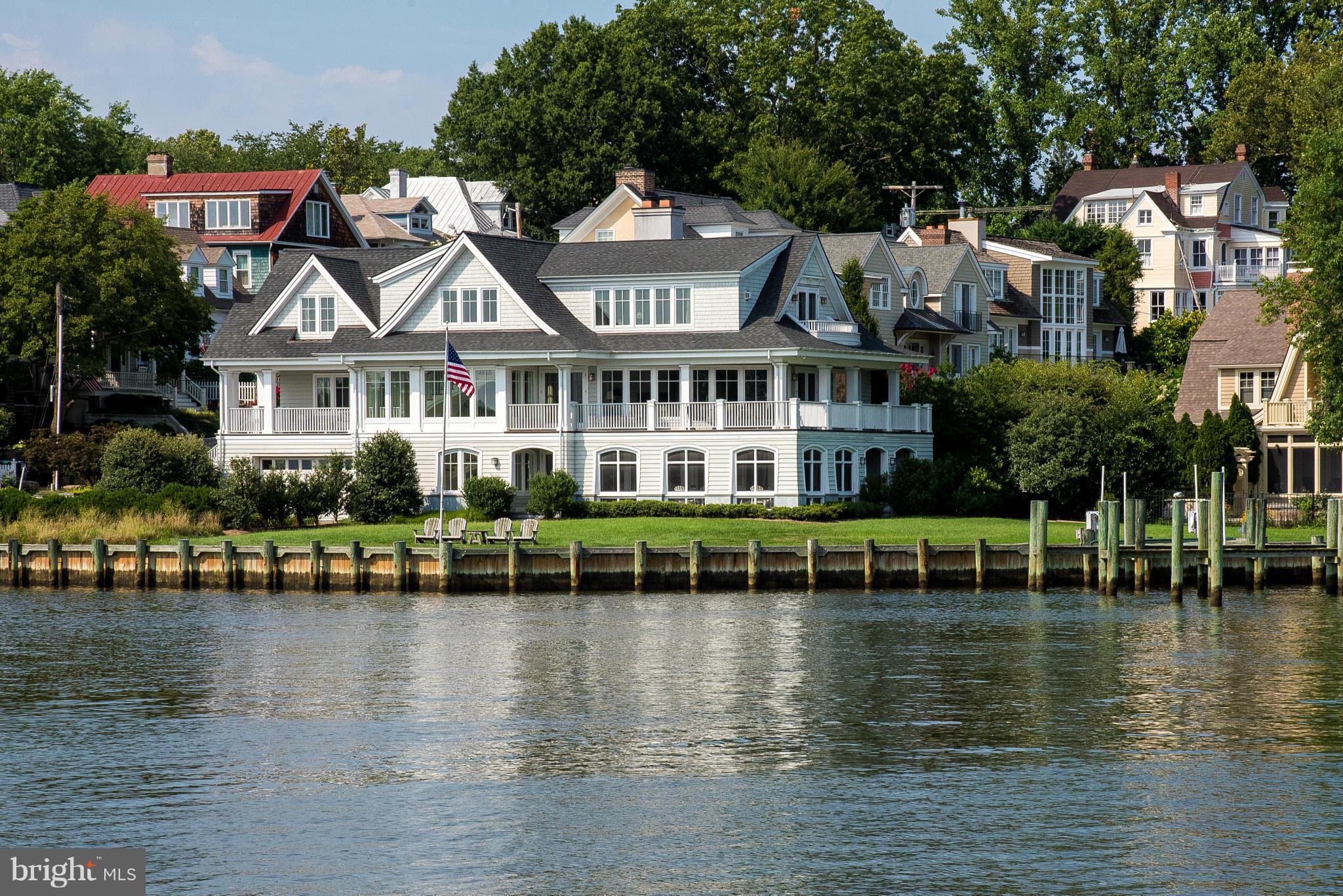 HISTORIC DISTRICT - Residential