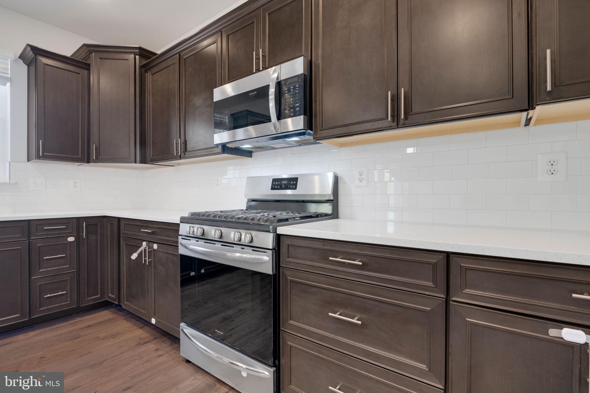 TANYARD COVE - Residential Lease