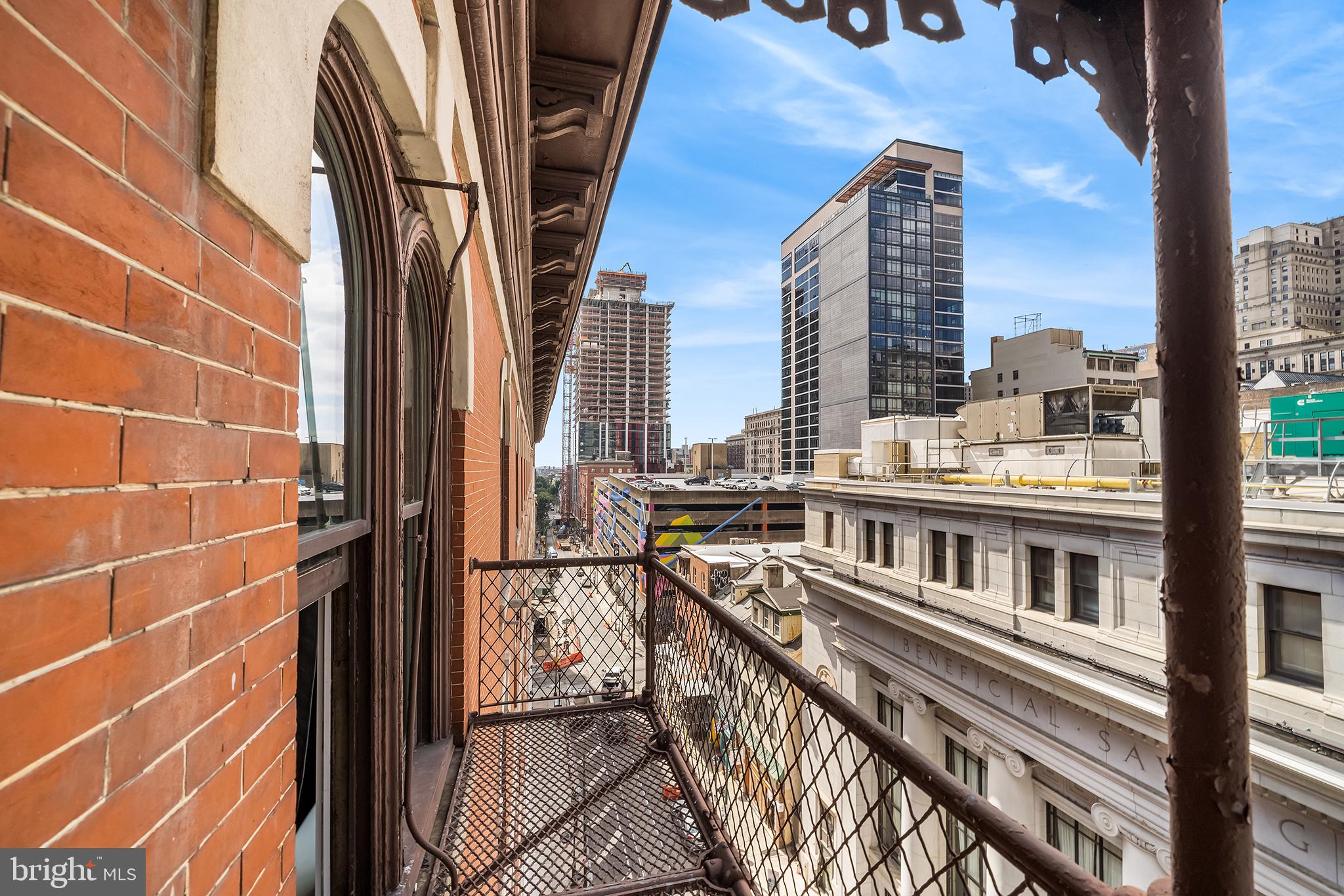 WASHINGTON SQ WEST - Residential