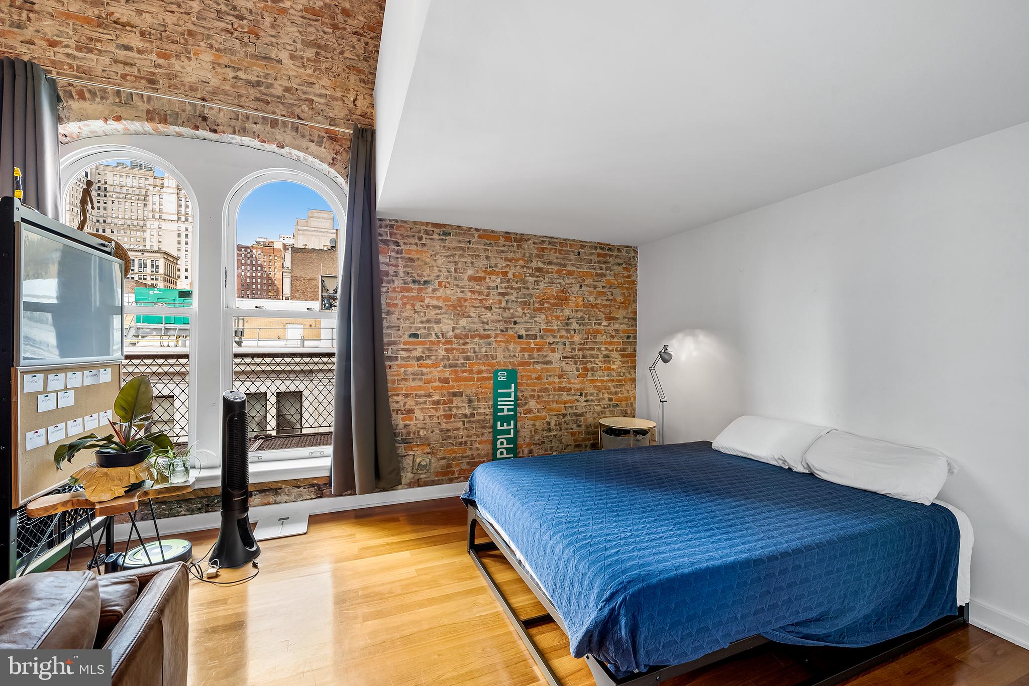 WASHINGTON SQ WEST - Residential