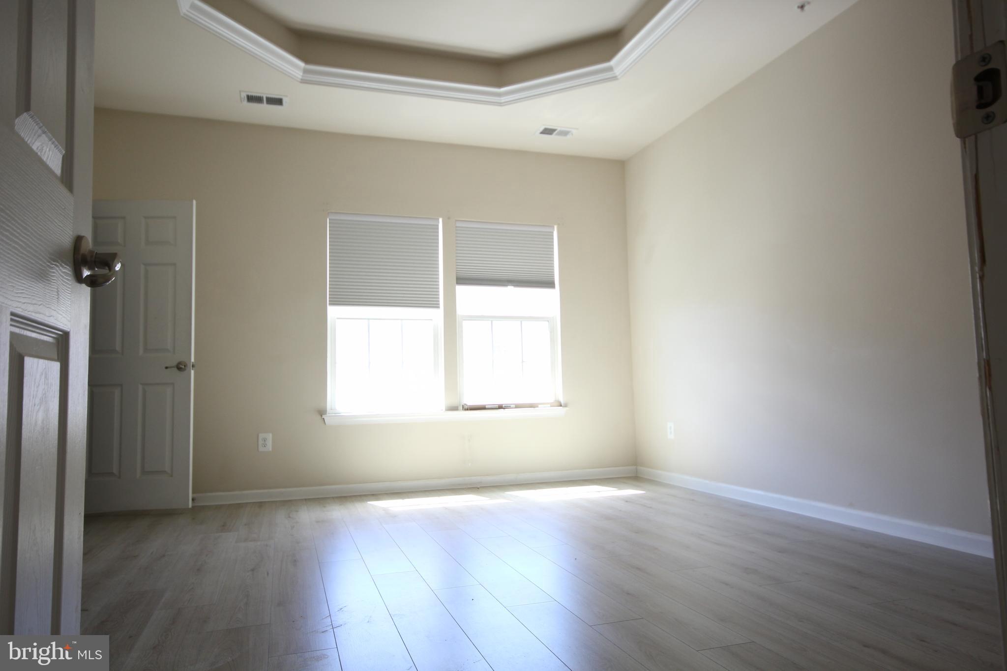 PINE RIDGE CROSSING - Residential