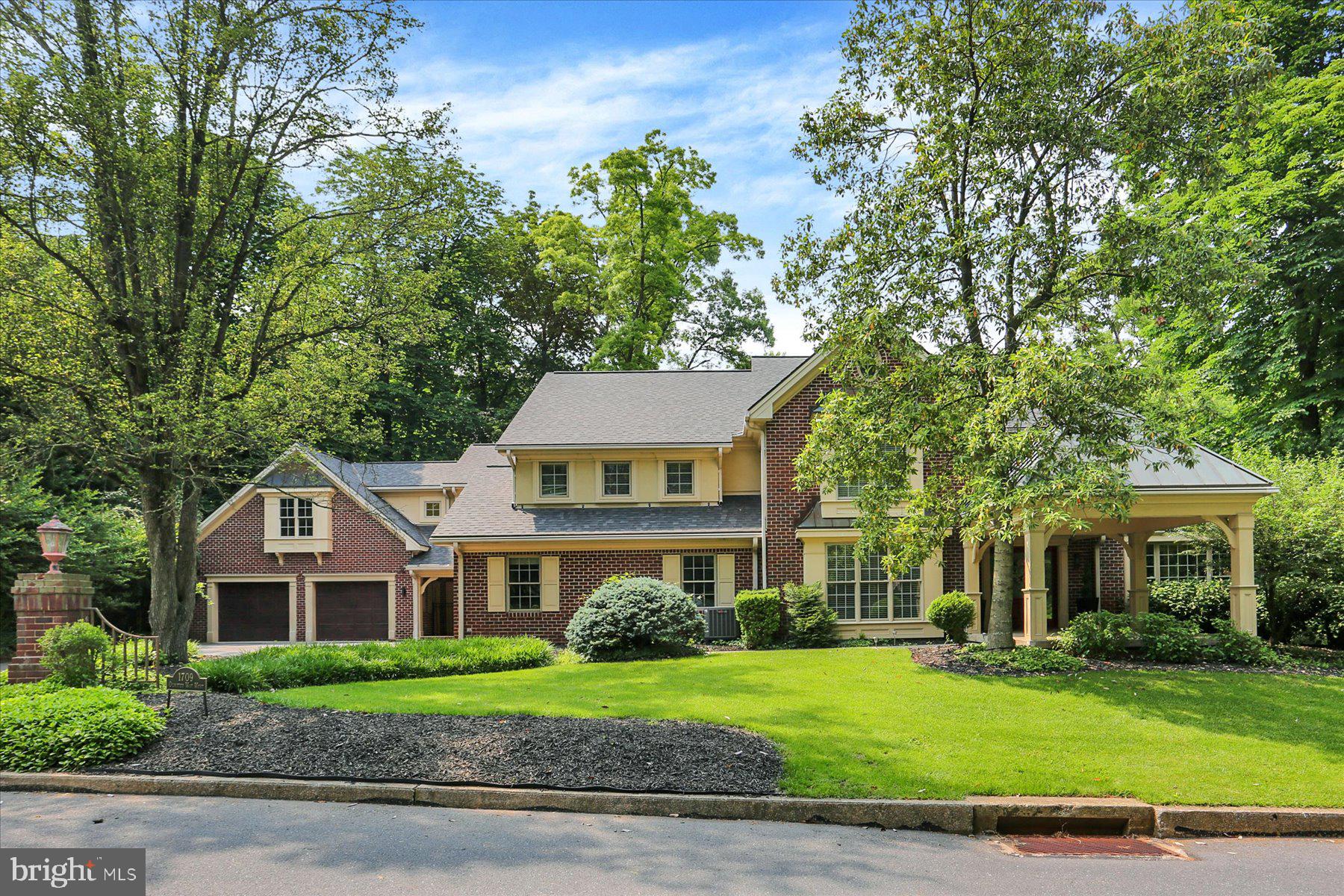 THE CLIFFS - Residential