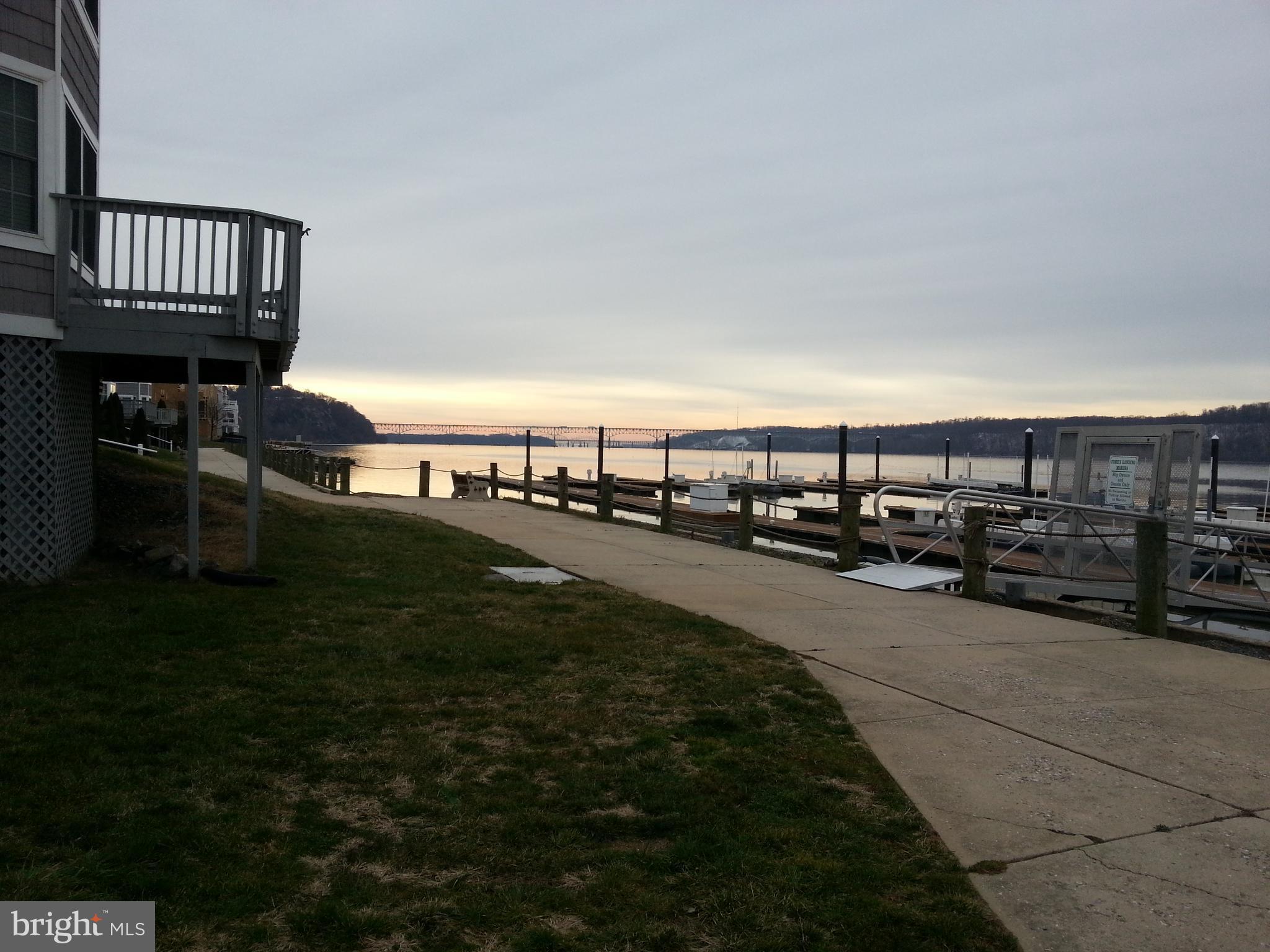 TOMES LANDING - Residential Lease