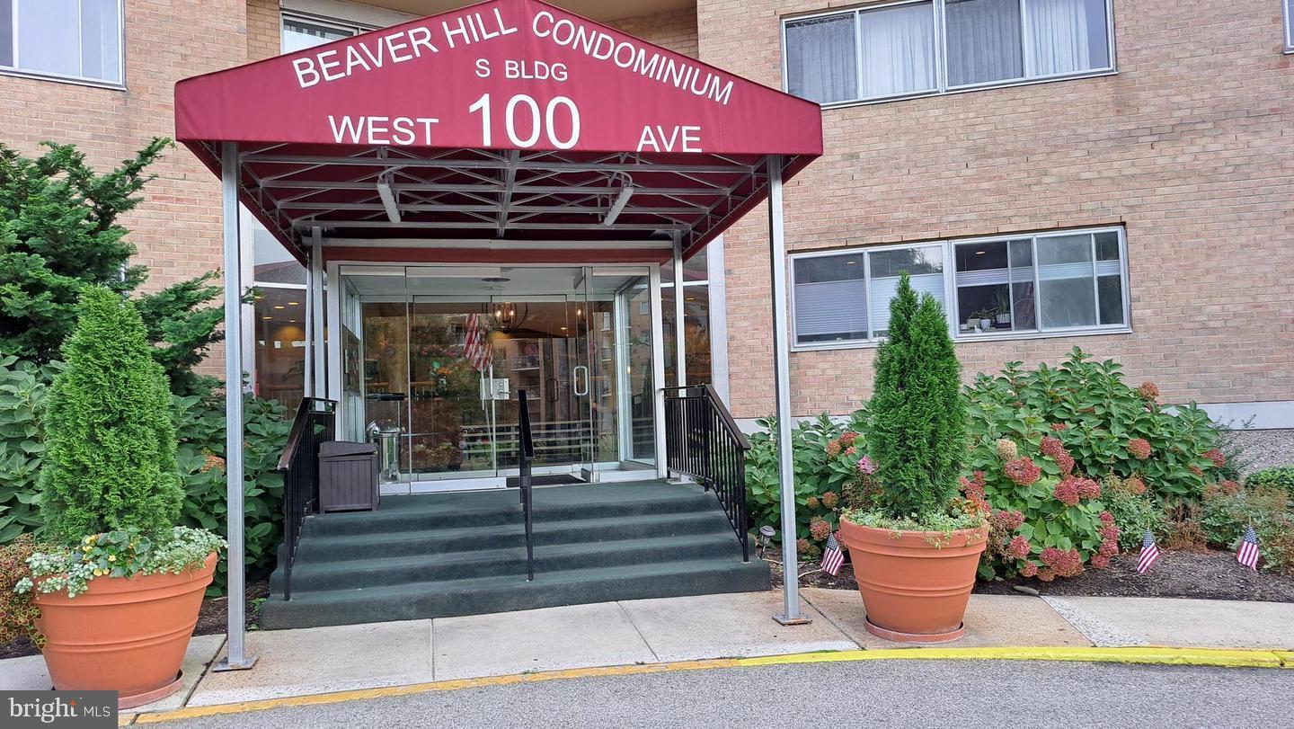 JENKINTOWN - Residential