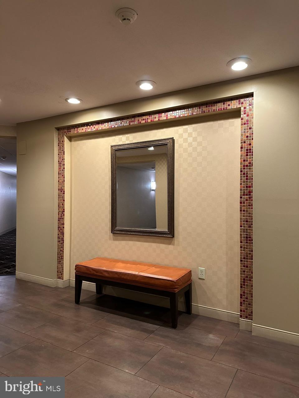 JENKINTOWN - Residential