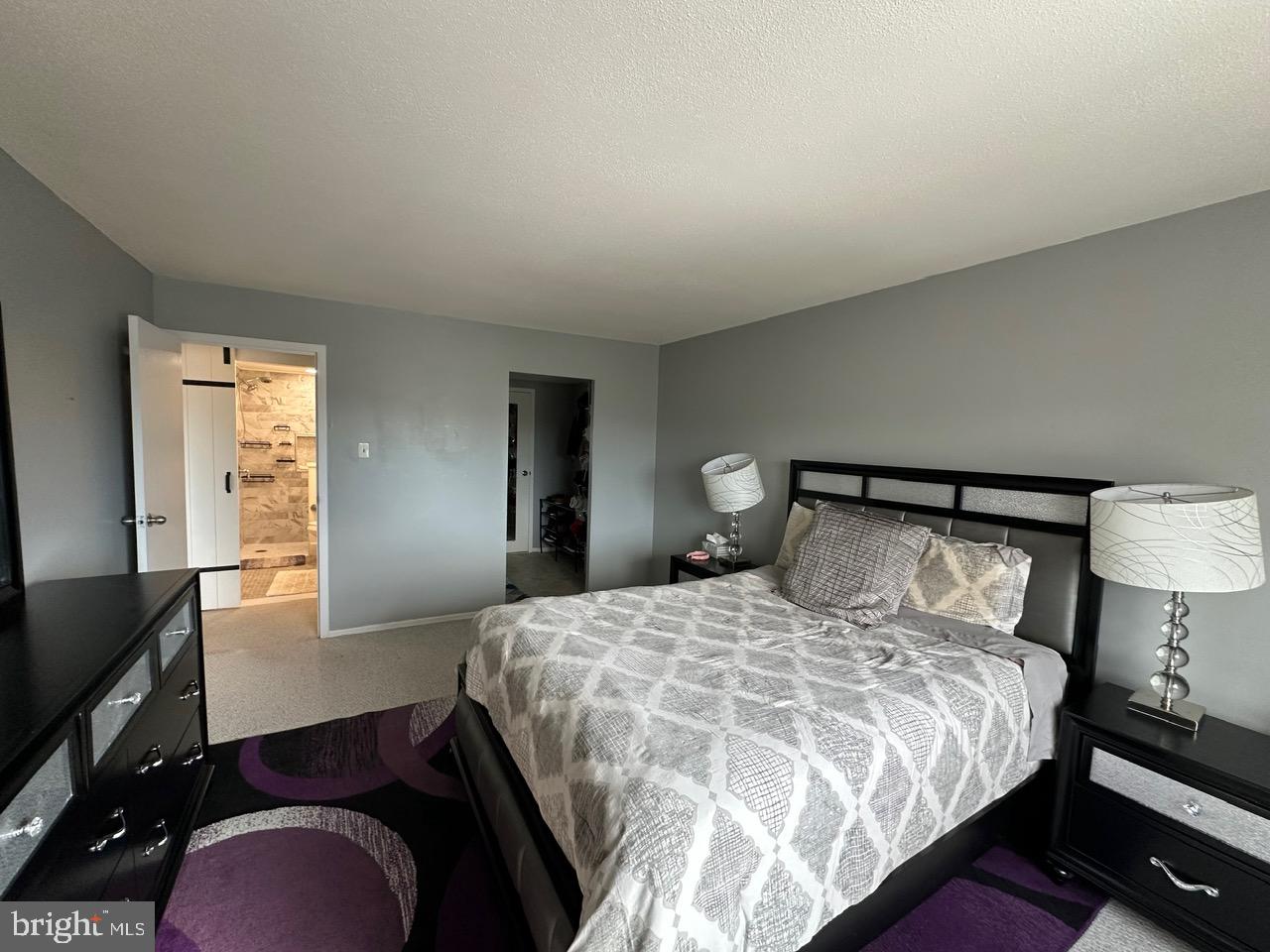 JENKINTOWN - Residential